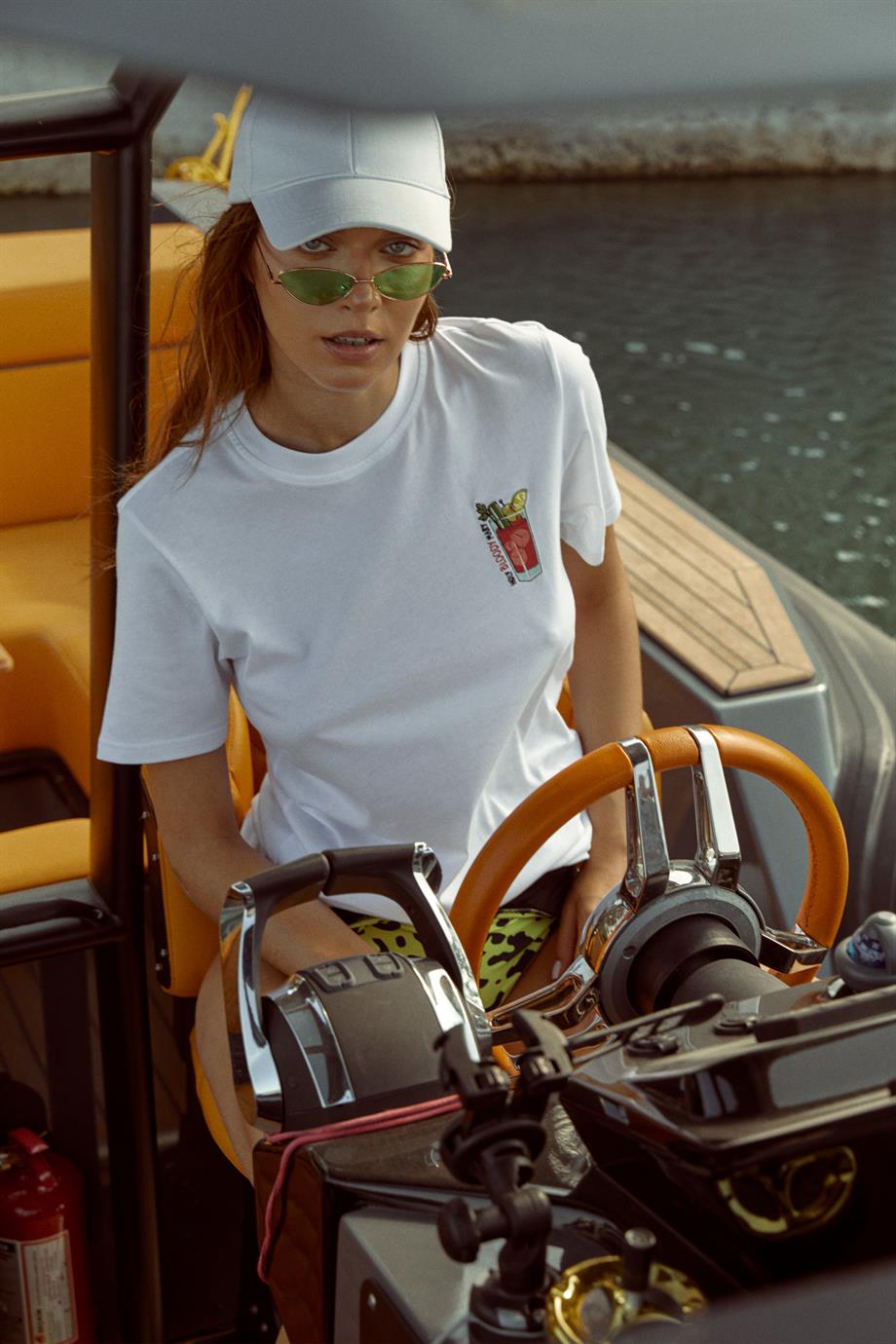 Gourmoji-Bloody Mary-T-Shirts-5-Milagron.com