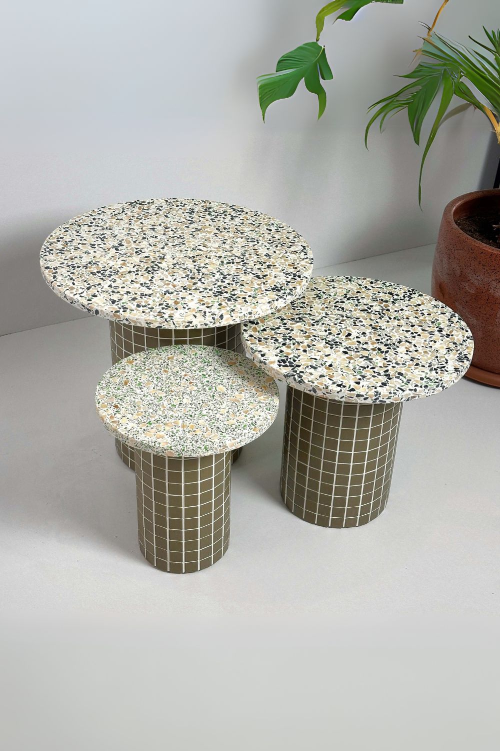 Grid Design-Cerazzo 3'lü Orta Sehpa-Sehpa-3-Milagron.com