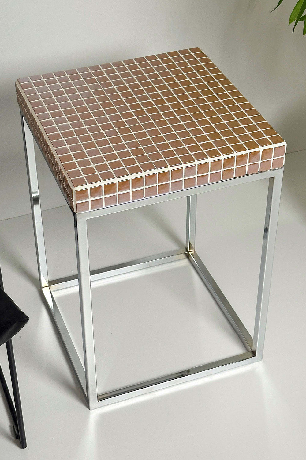 Grid Design-Lustramosa Yan Sehpa-Sehpa-11-Milagron.com