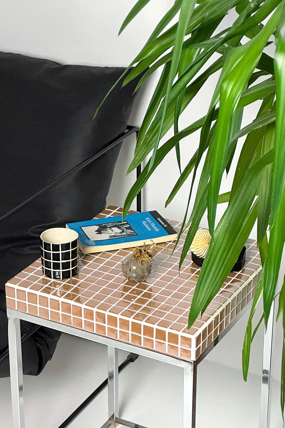 Grid Design-Lustramosa Yan Sehpa-Sehpa-12-Milagron.com