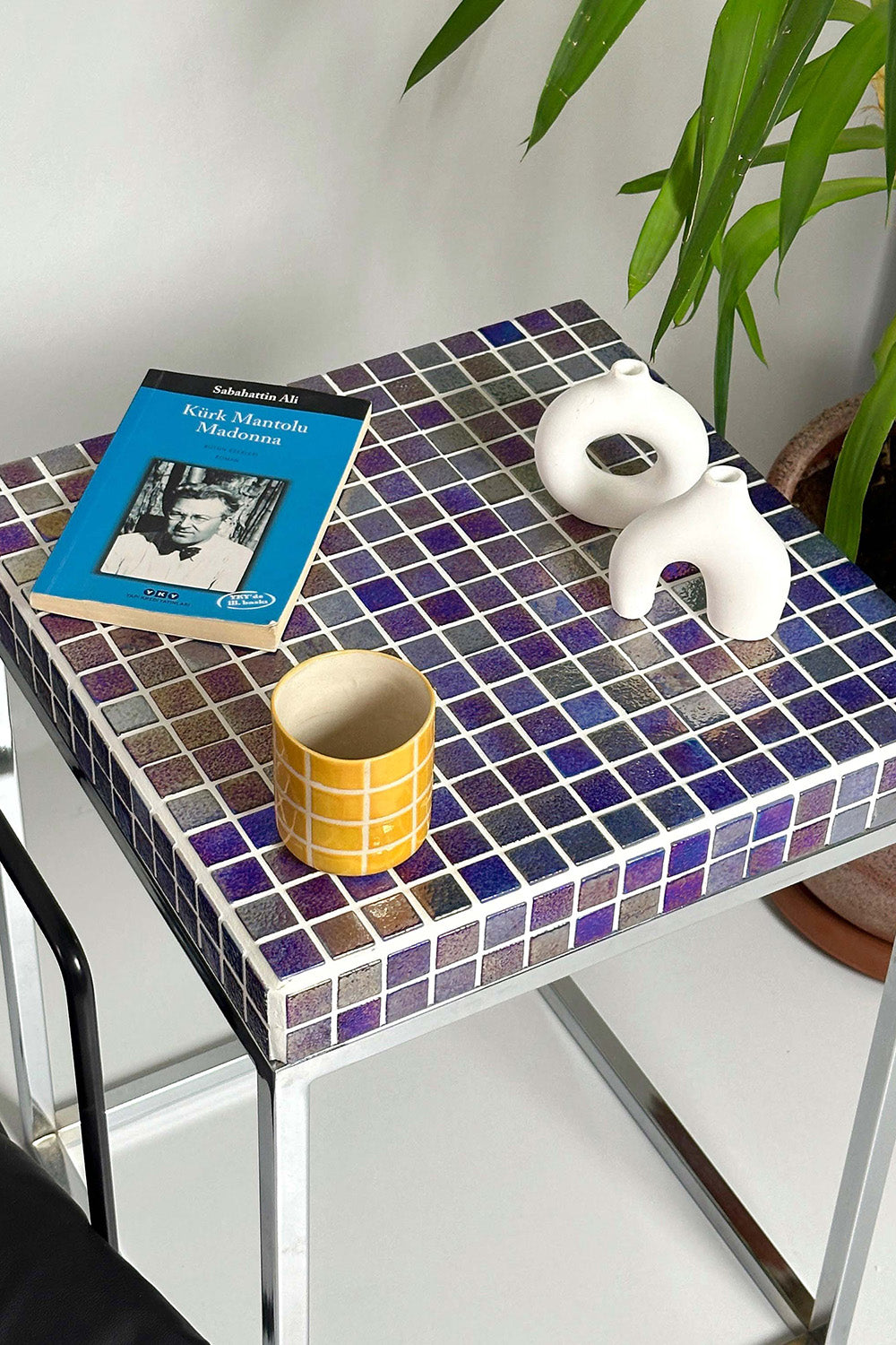 Grid Design-Lustramosa Yan Sehpa-Sehpa-3-Milagron.com