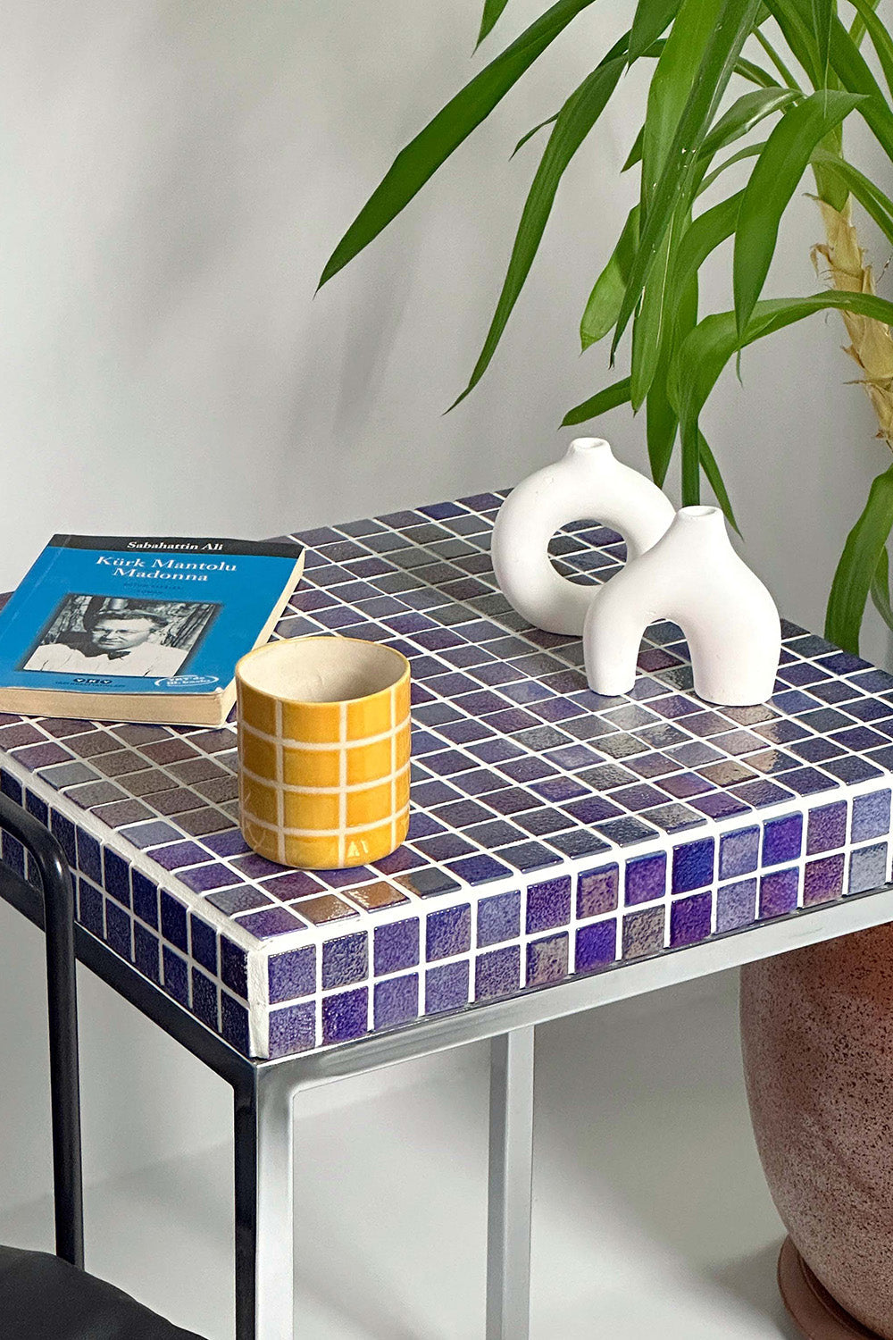 Grid Design-Lustramosa Yan Sehpa-Sehpa-4-Milagron.com