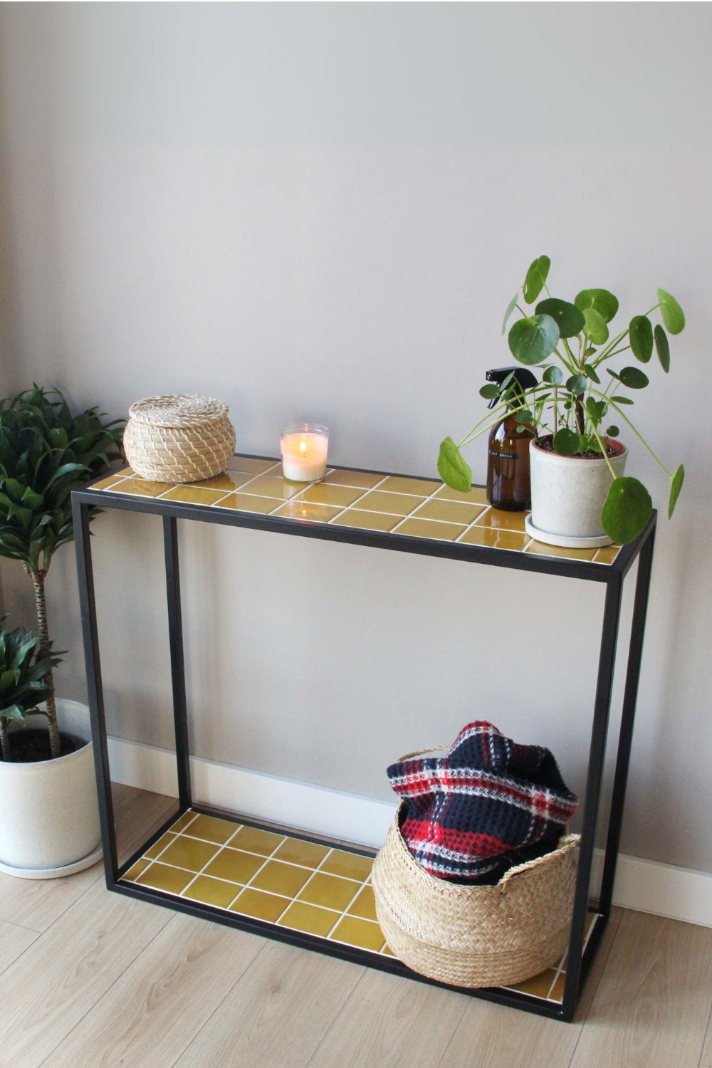 Grid Design-M-Quad Dresuar-Dresuar & Konsol-15-Milagron.com