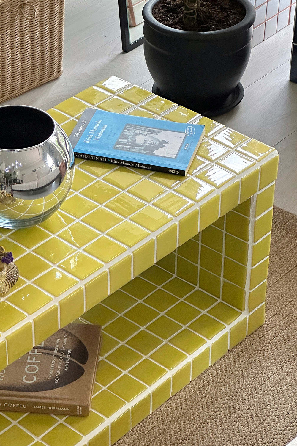 Grid Design-Shoey Orta Sehpa-Sehpa-9-Milagron.com