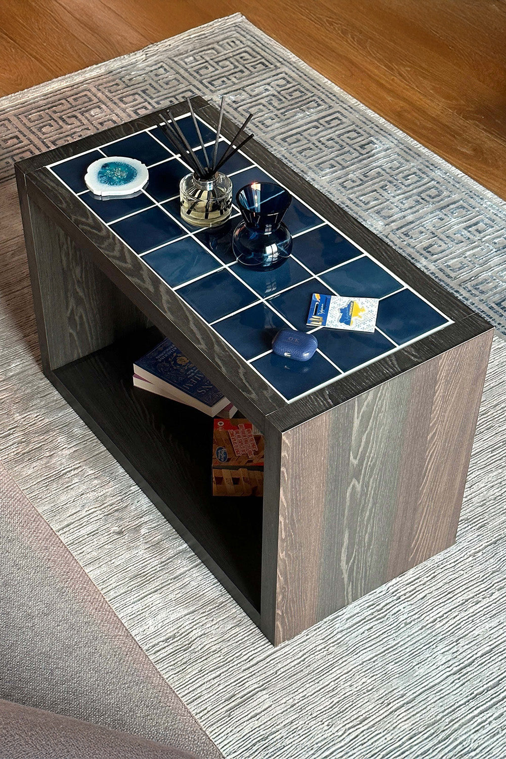 Grid Design-Wavy Orta Sehpa-Sehpa-1-Milagron.com