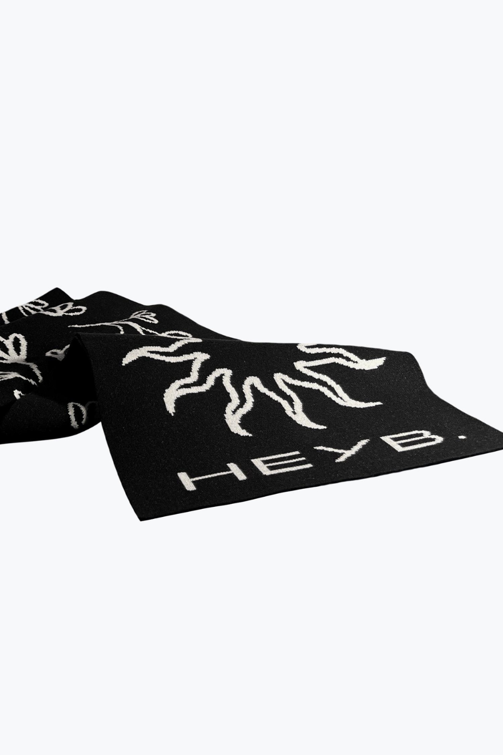 HEYB-Black Softy Scarf-Atkı-2-Milagron.com