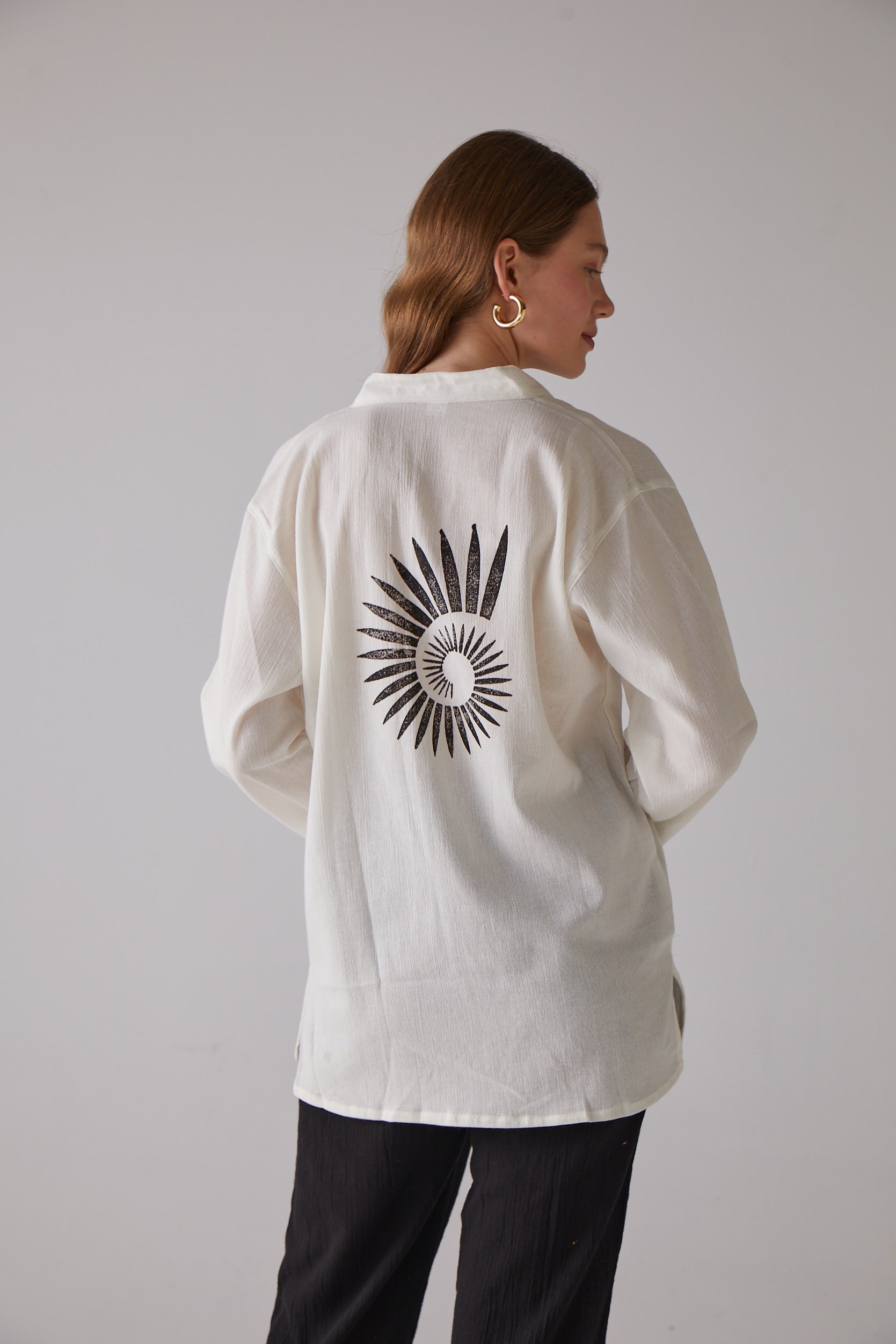 Handarte Los Angeles-Döngü Model Uzun Kollu Bej Gömlek-Gömlek-5-Milagron.com