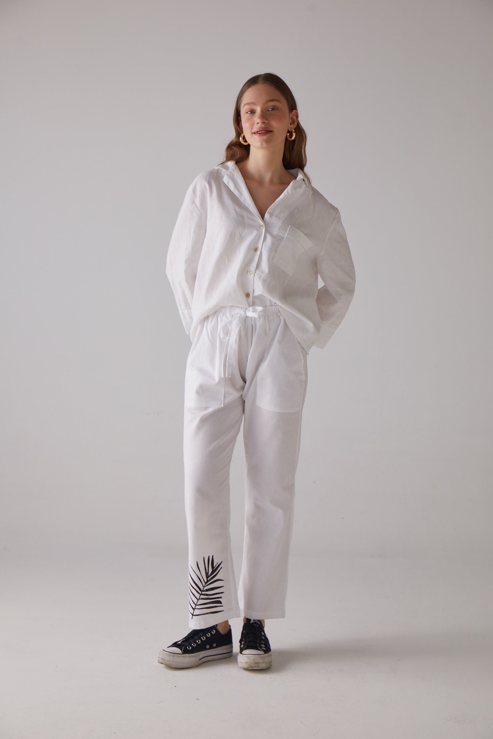 Handarte Los Angeles-Yaprak Baskılı Beyaz Yoga Pantolonu-Pantolon-2-Milagron.com