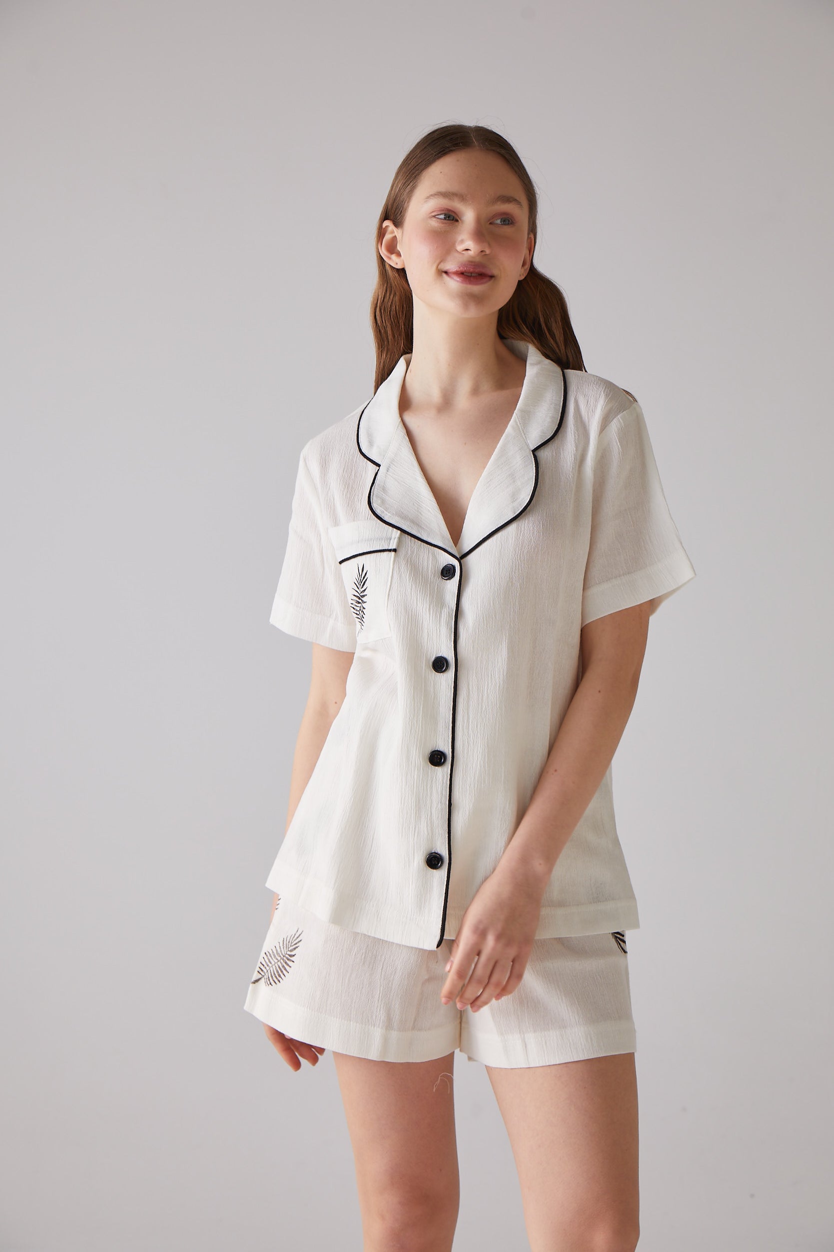 Handarte Los Angeles-Yaprak Desen Kısa Pijama Takımı-Pijama Takımı-5-Milagron.com