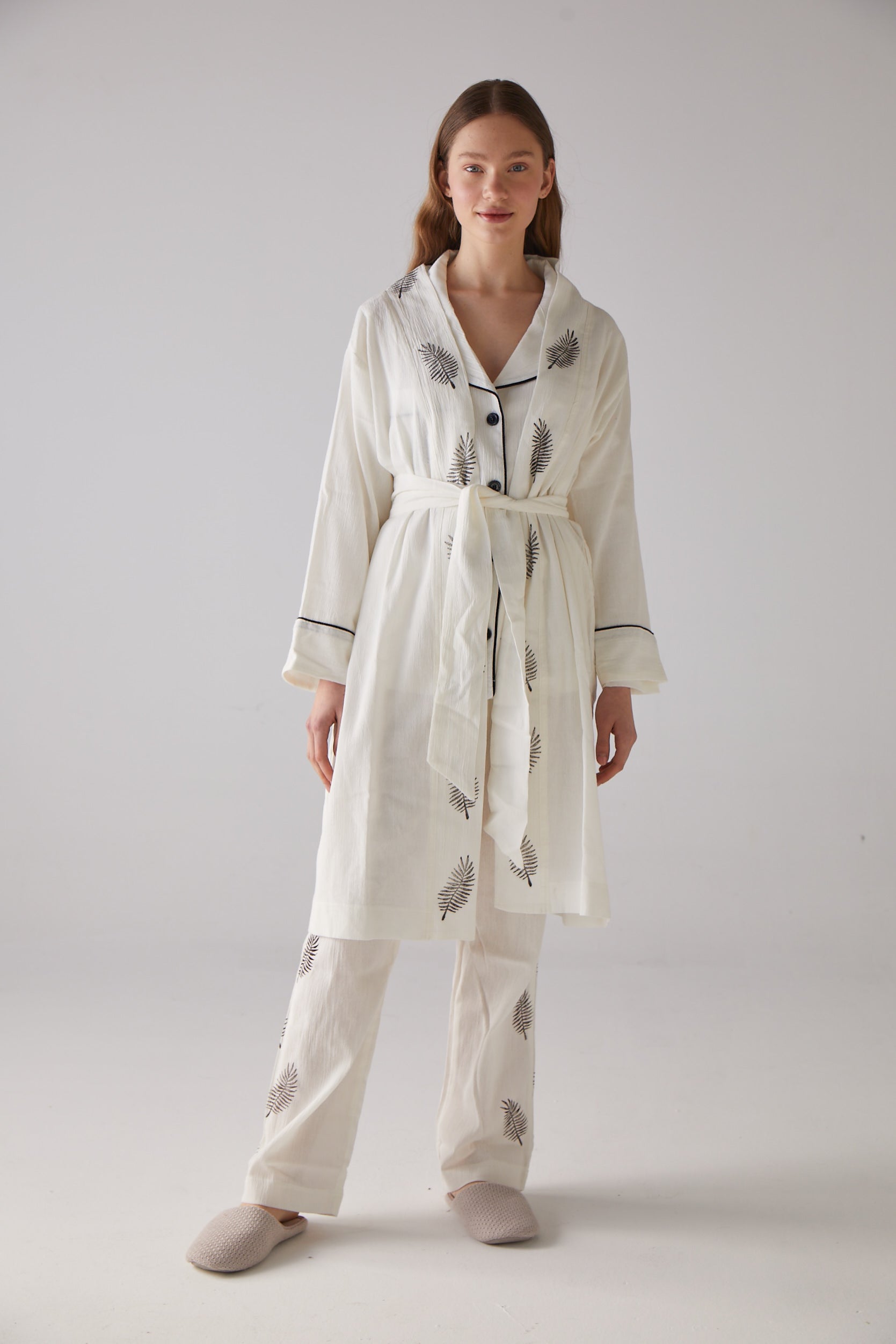 Handarte Los Angeles-Yaprak Desen Sabahlık-Sabahlık-1-Milagron.com