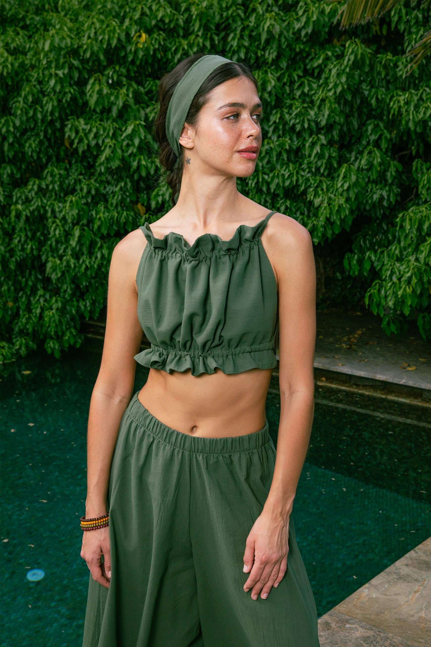 Handarte Los Angeles-Yeşil Büzgülü İpli Crop-Crop Top-6-Milagron.com