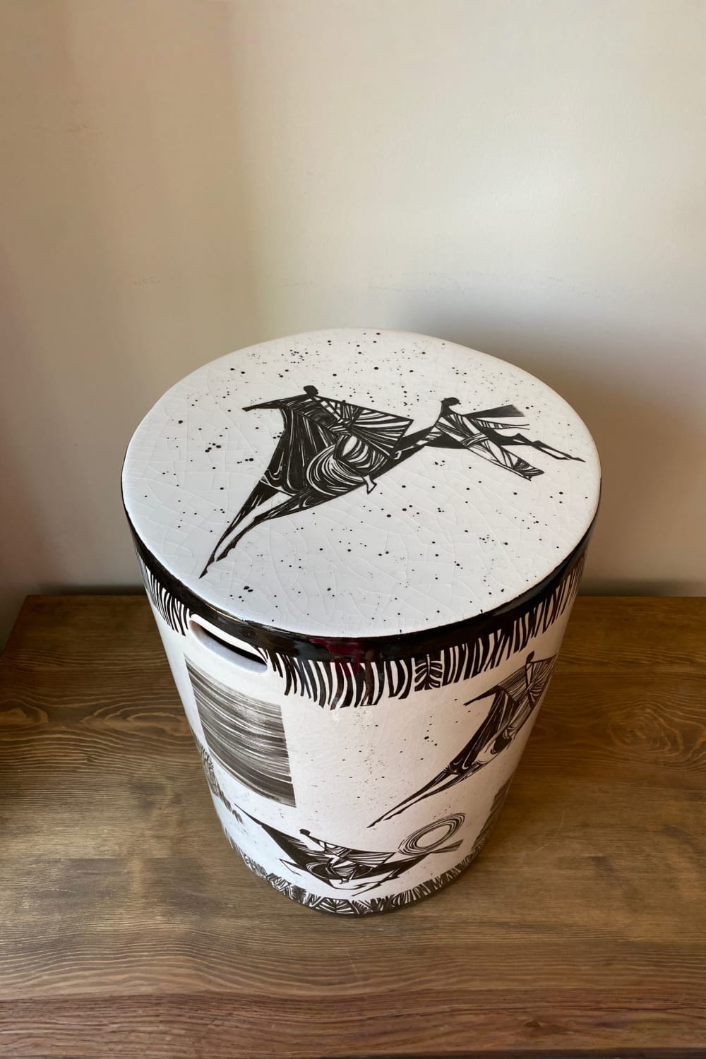 Haru Concept-Saga Sehpa-Sehpa-2-Milagron.com