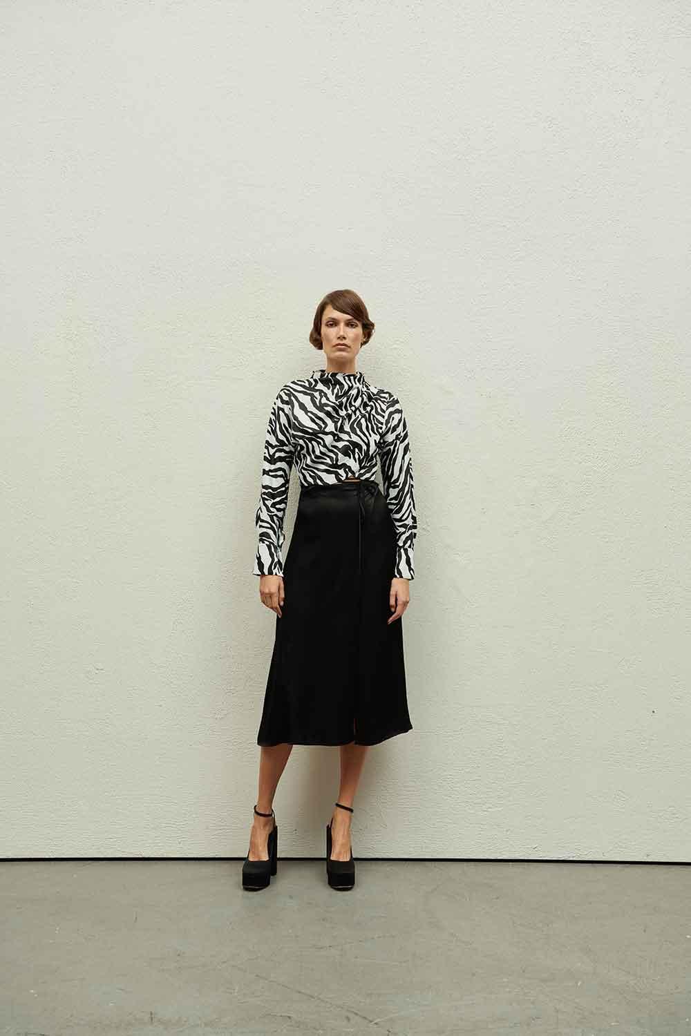 Hip + Happen-Dexter Siyah Üst-Top-1-Milagron.com