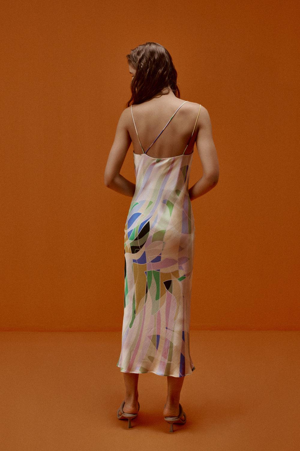 Hip + Happen-Valeria-Elbise-3-Milagron.com