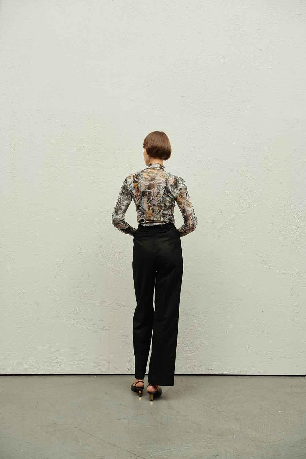 Hip + Happen-Waffle Black Mesh Bluz-Top-2-Milagron.com