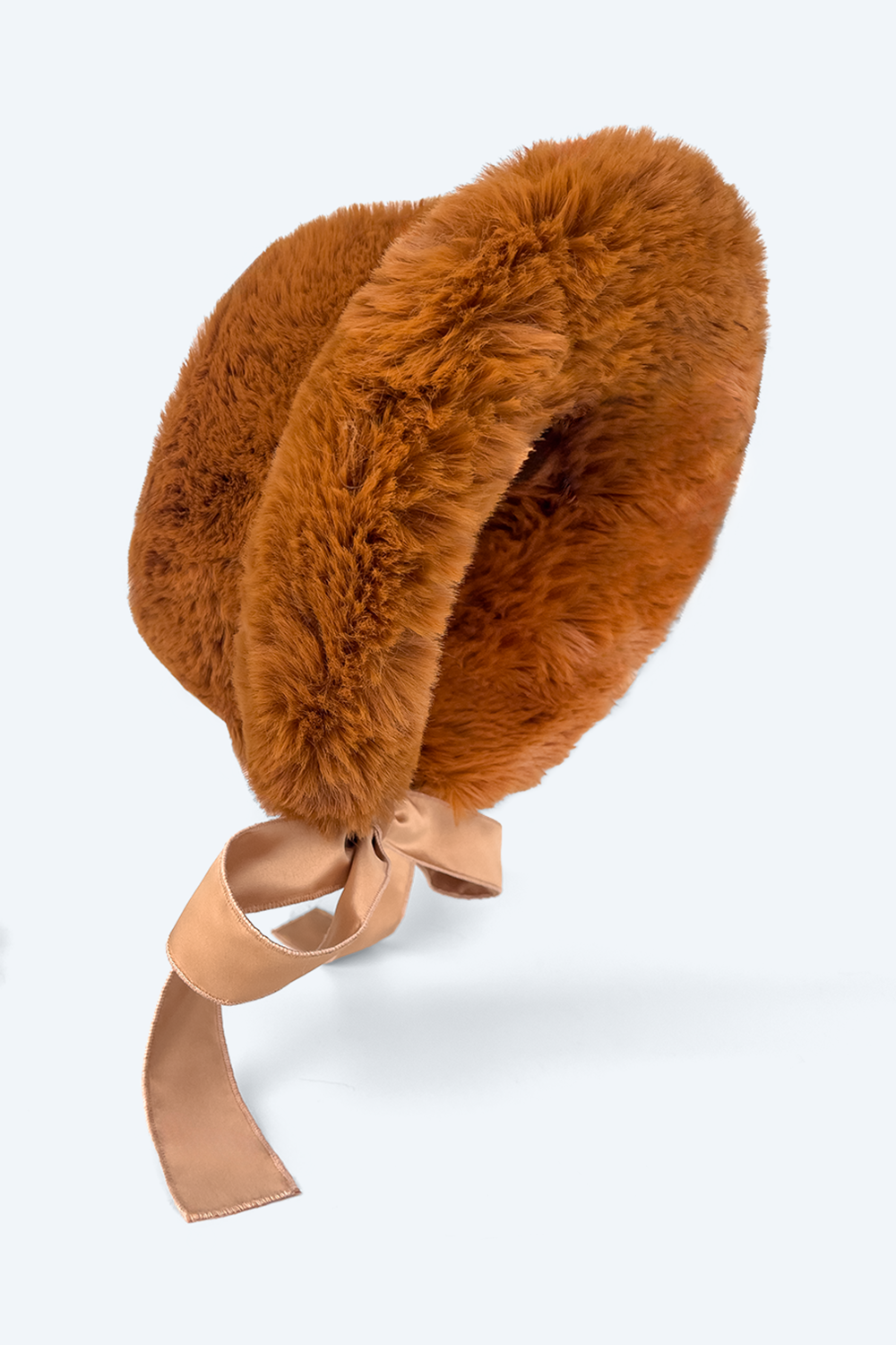 Hitta Studio-Betty-Şapka-1-Milagron.com