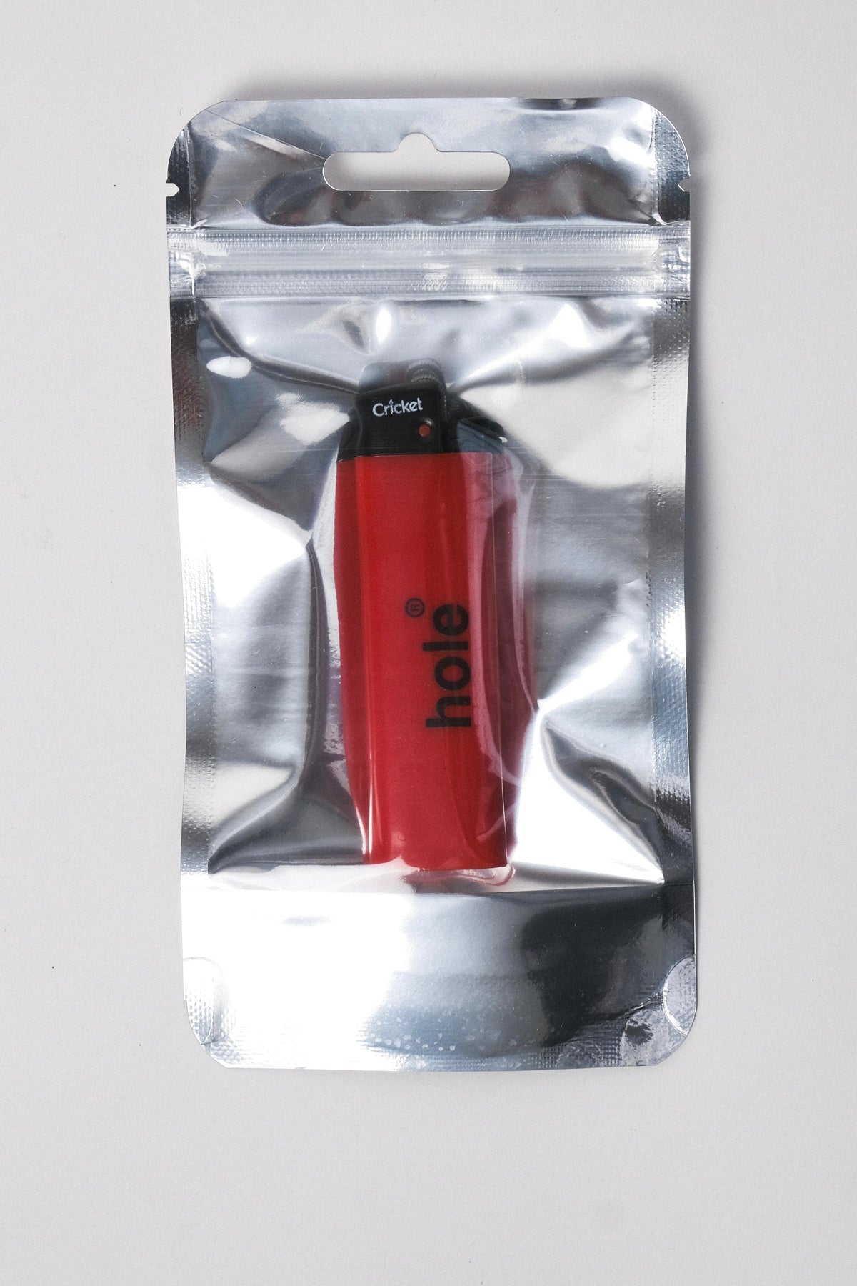 Hole Kırmızı Çakmak