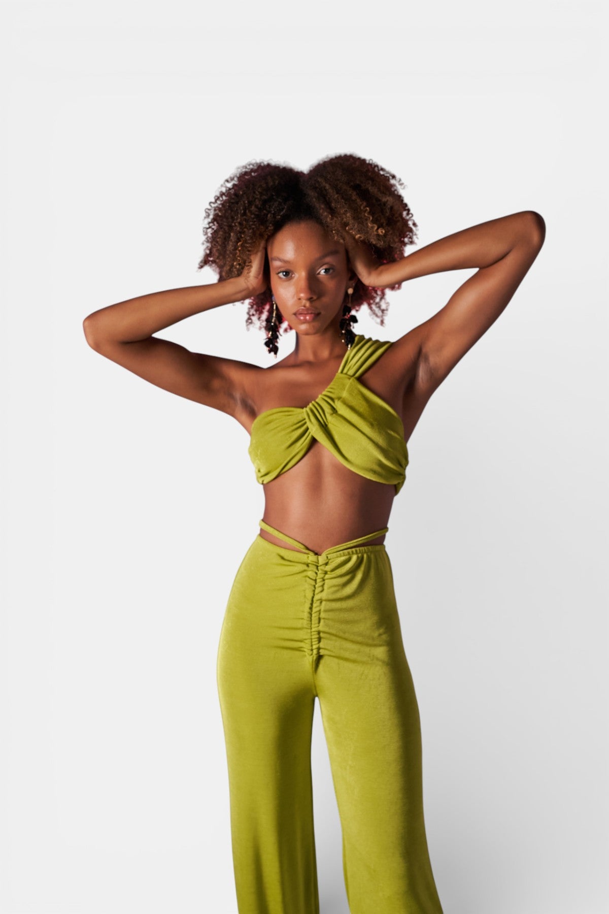 Holly Lolly-Beatrice Omuz Detaylı Crop Bluz – Yeşi̇l-Bluz-1-Milagron.com