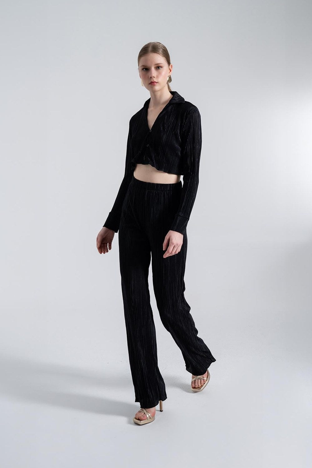 Beli Lastikli Pliseli Bol Paça Pantolon, Siyah - 1