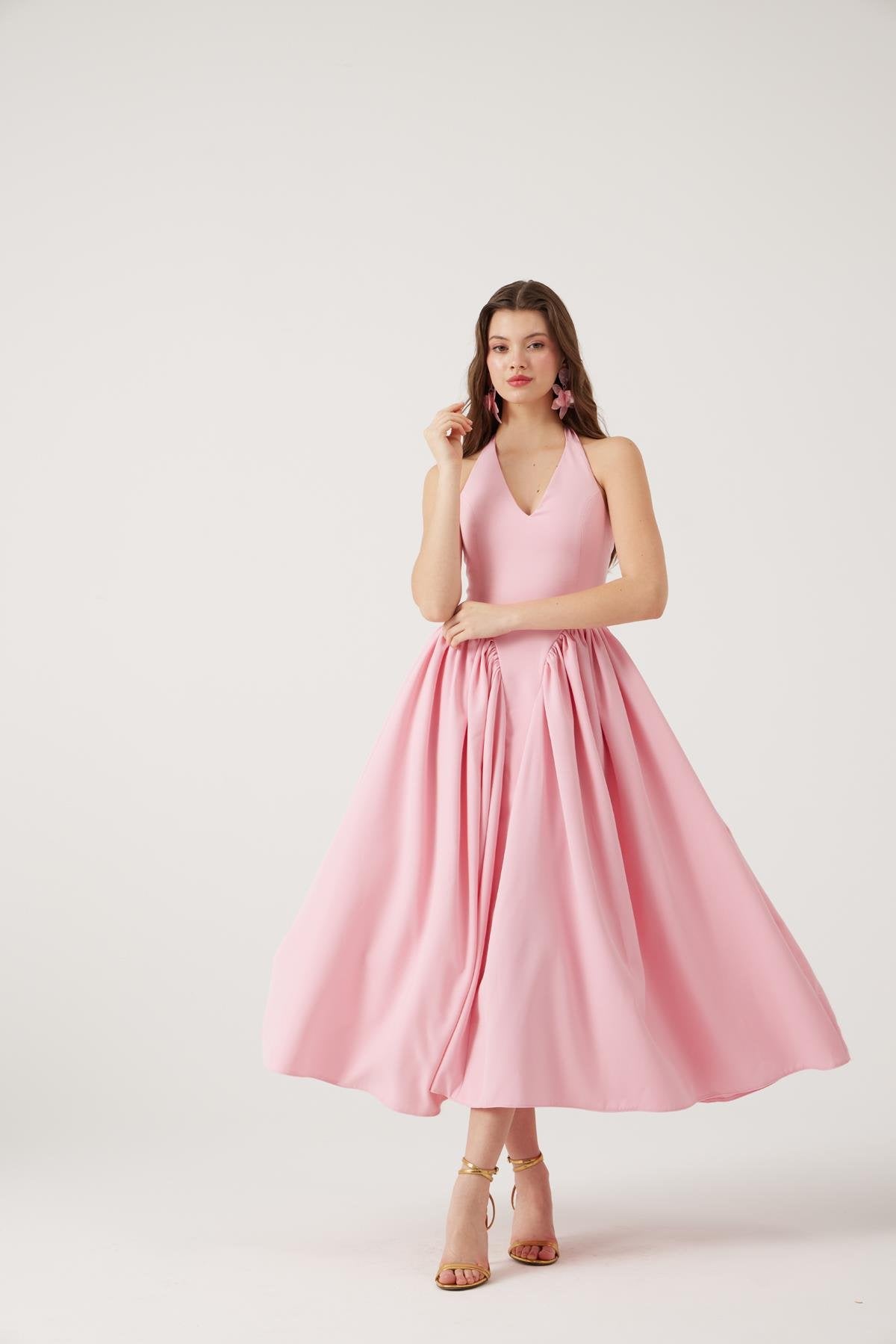 Boyundan Bağlamalı Bele Oturan Uzun Ophelia Elbise Pembe