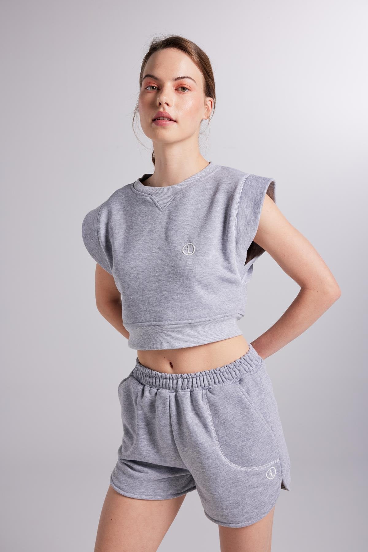 Crop Kesim Kontrast Dikişli Rhode Tshirt Gri