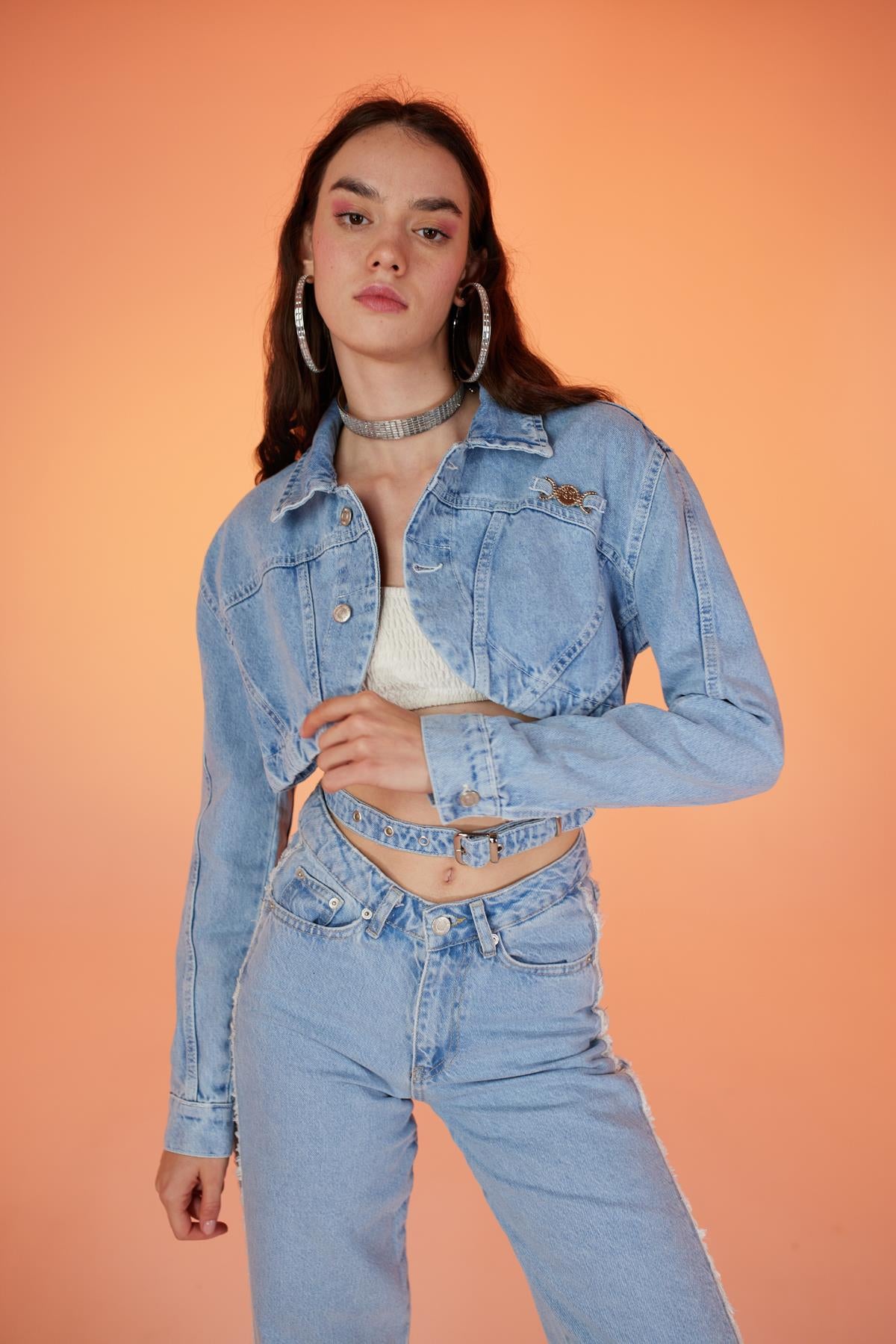 Crop Model Düğme Kapamalı Biana Jean Ceket Mavi