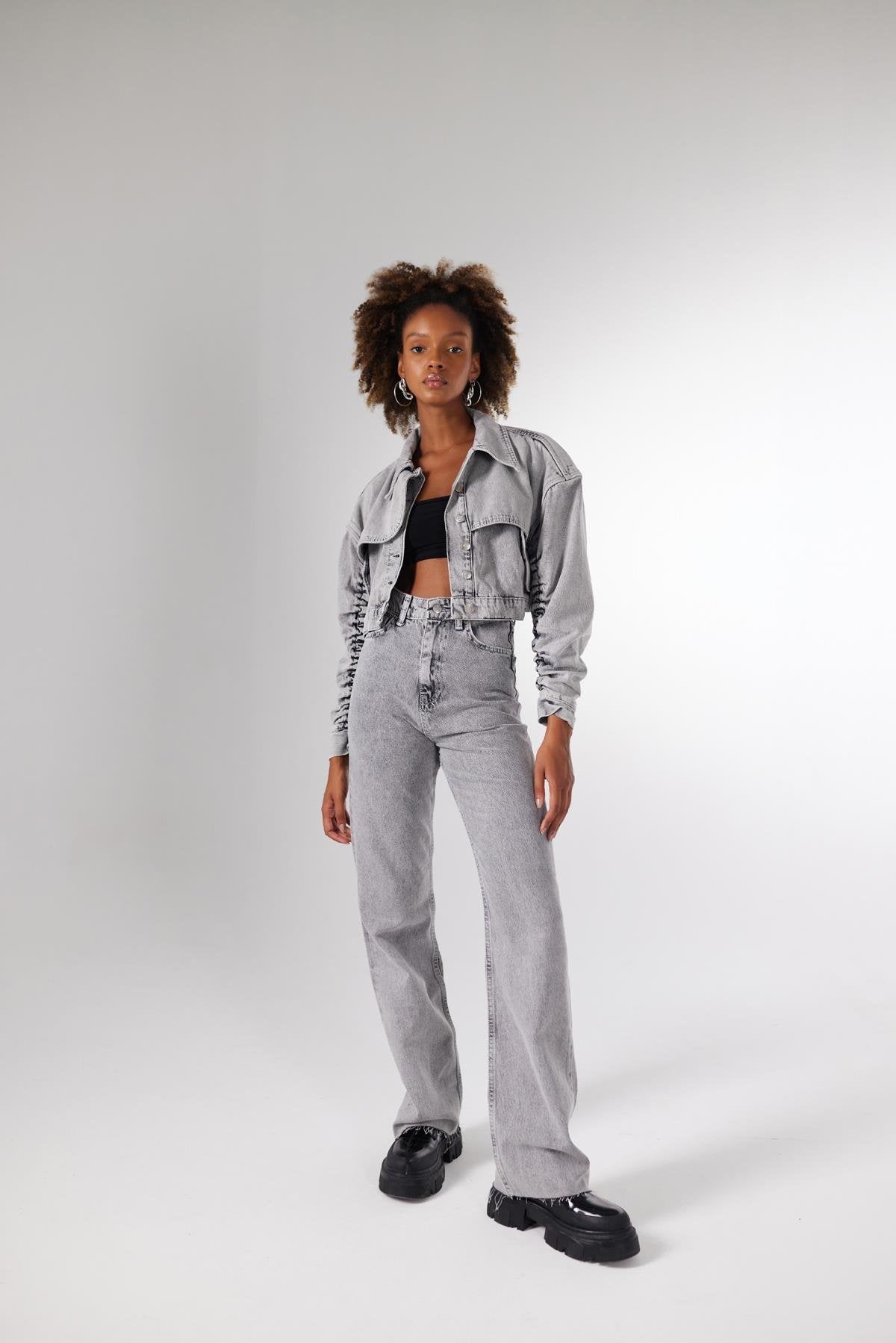 Crop Model Düğmeli Crespo Ceket Gri