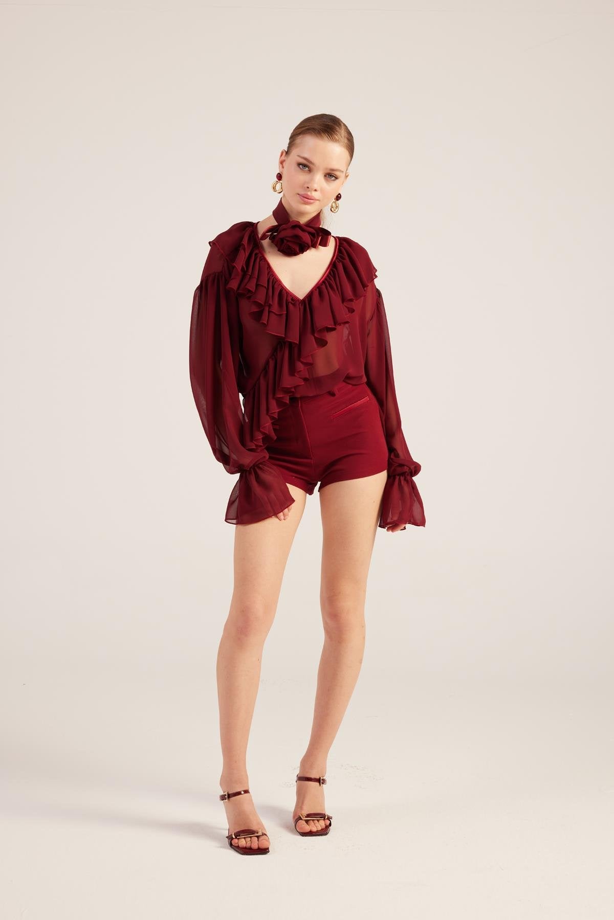 Fırfırlı Güllü Choker Aksesuarlı Şifon Sassy Gömlek Bordo