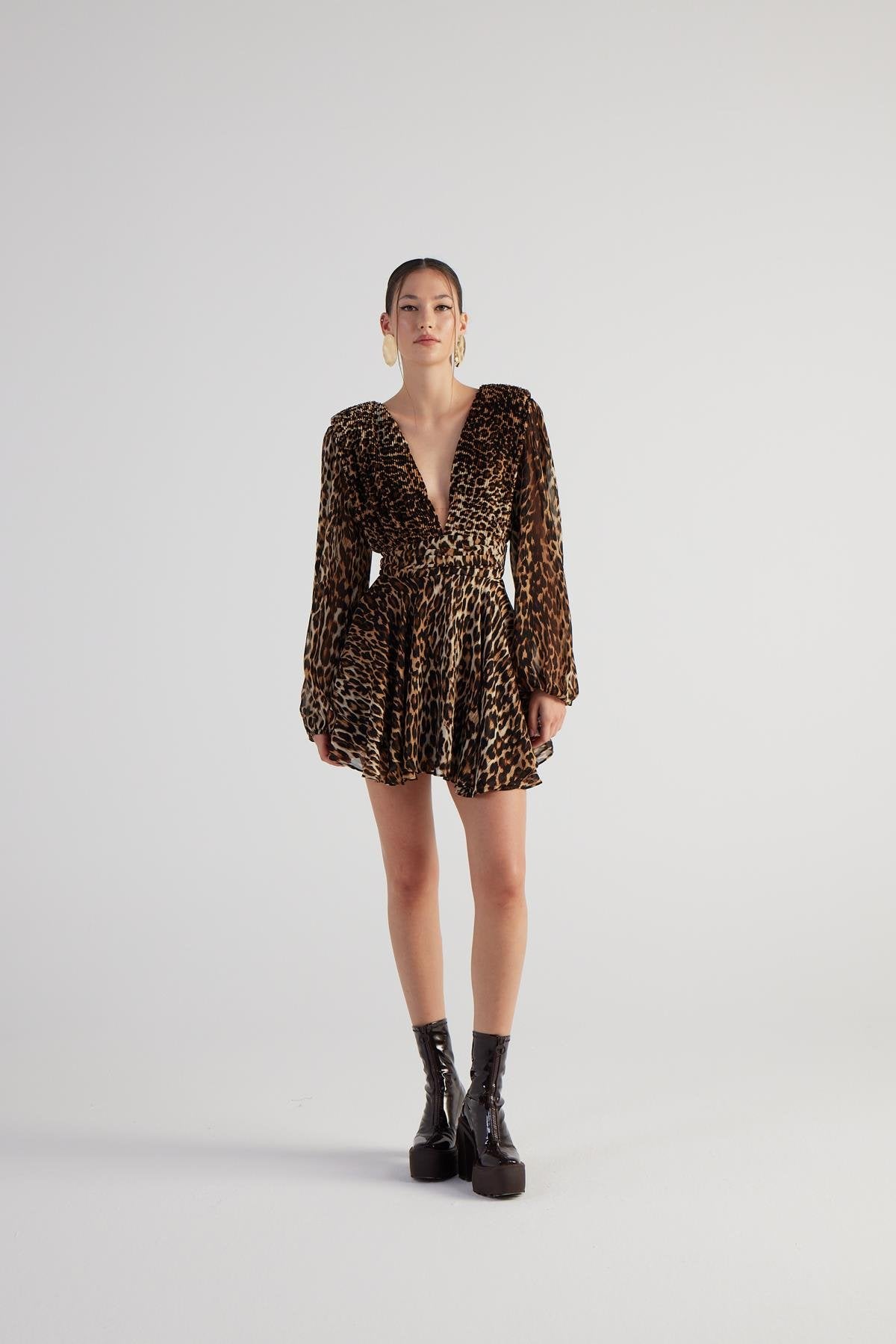 Leopar Desenli V Yaka Mini Janet Elbise Kahve