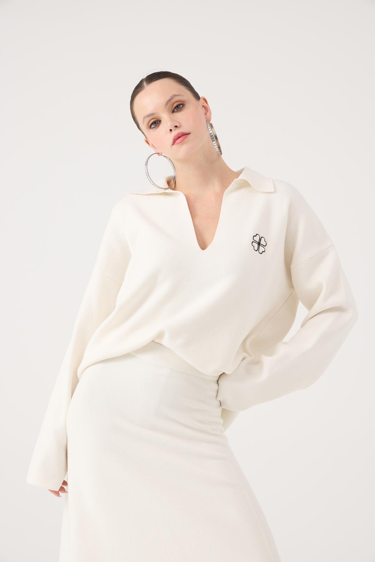 Oversize Kesim Polo Yaka Zoi Triko Kazak Beyaz