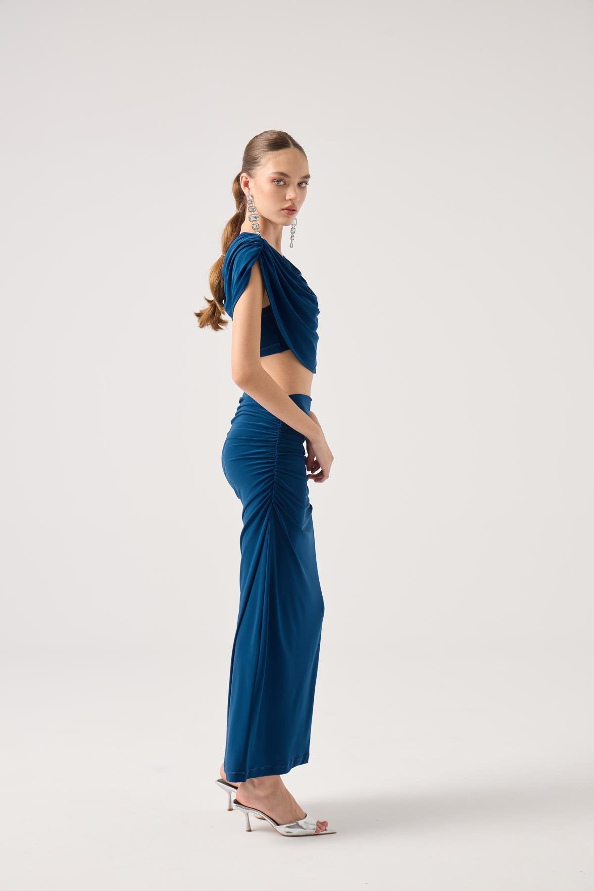 Pelerinli Askılı Büstiyerli Ve Uzun Etekli 3Lü Yulia Takım Mavi