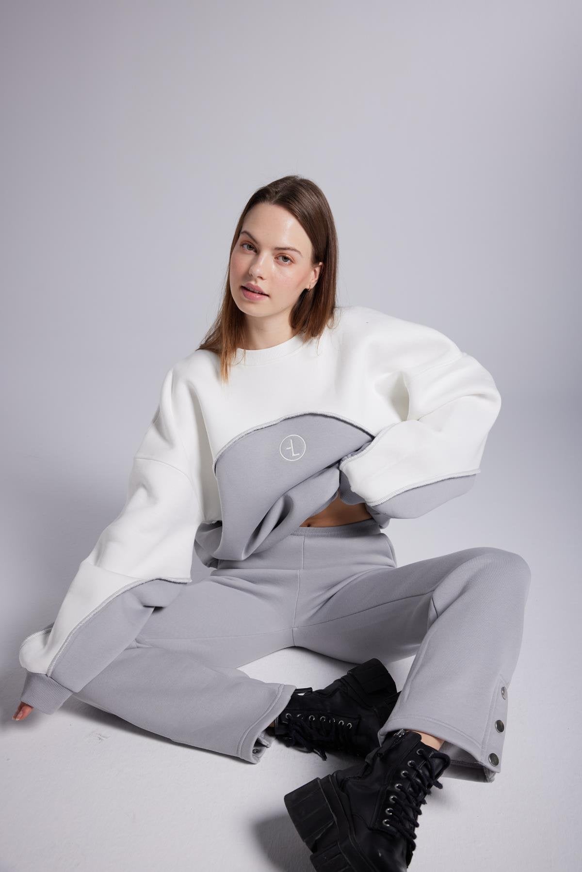 Şardonlu 3 İplik Kumaş Çıtçıt Kapamalı Lastikli Düz Kesim Nola Eşofman Altı Gri