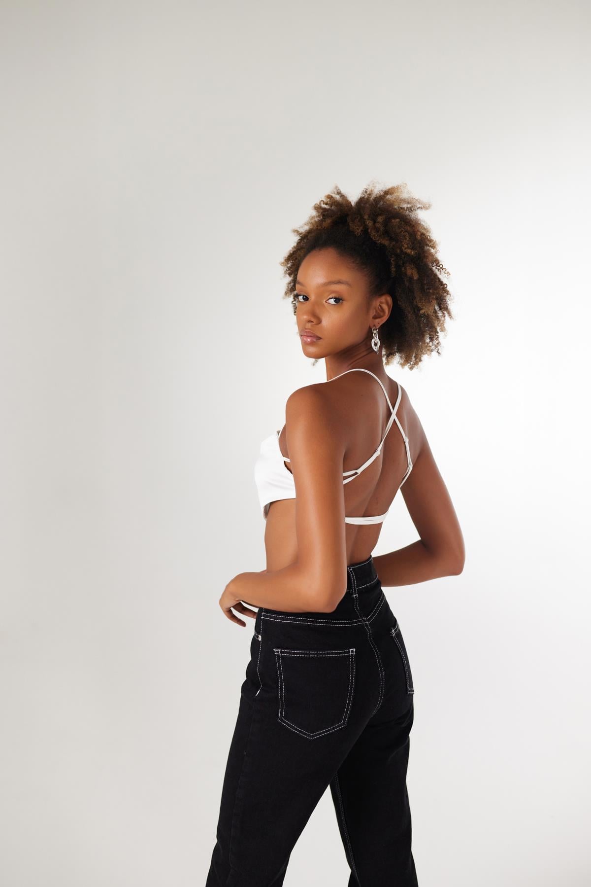 Holly Lolly-Shery Crop, Beyaz-Bluz-2-Milagron.com
