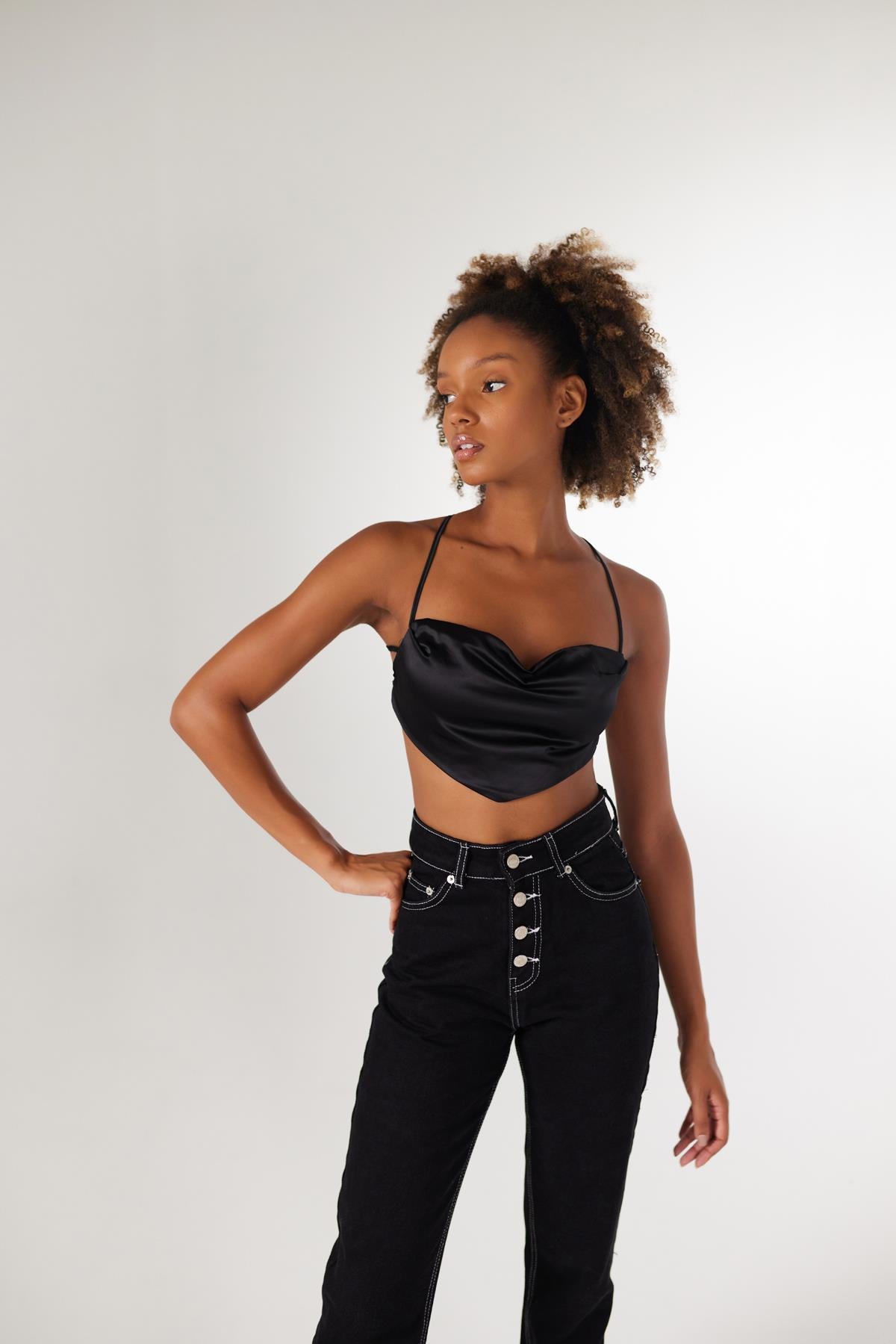 Holly Lolly-Shery Crop, Siyah-Bluz-3-Milagron.com