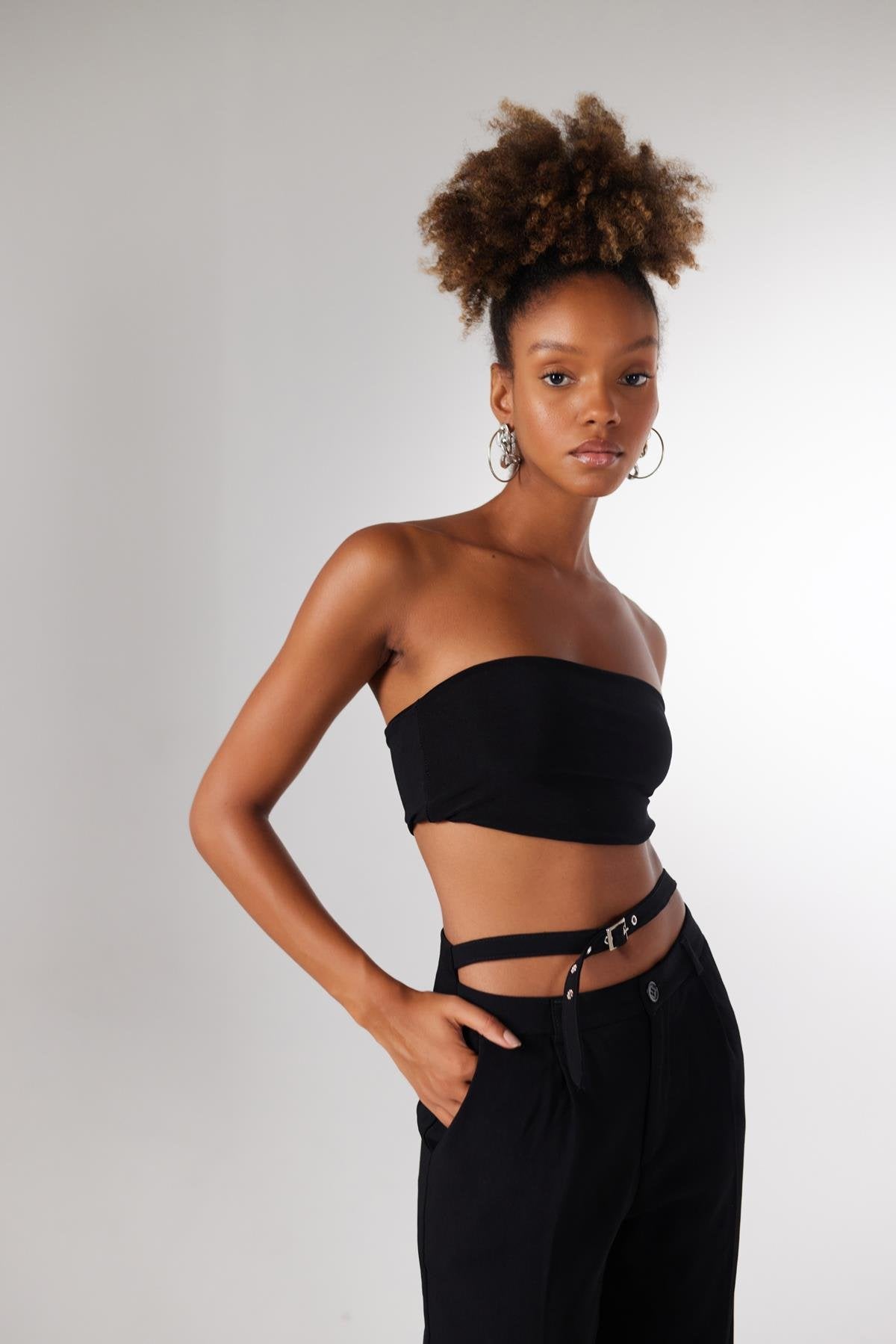 Straight Kesim Kemer Detaylı Kumaş Wesley Pantolon Siyah