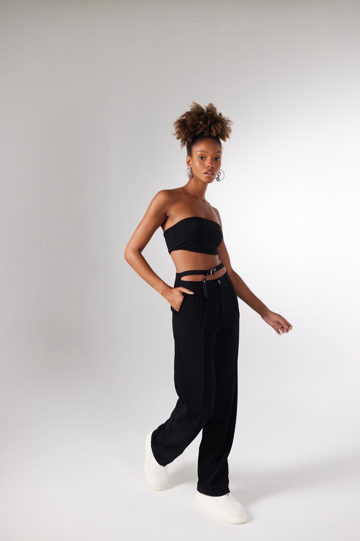 Straight Kesim Kemer Detaylı Kumaş Wesley Pantolon Siyah