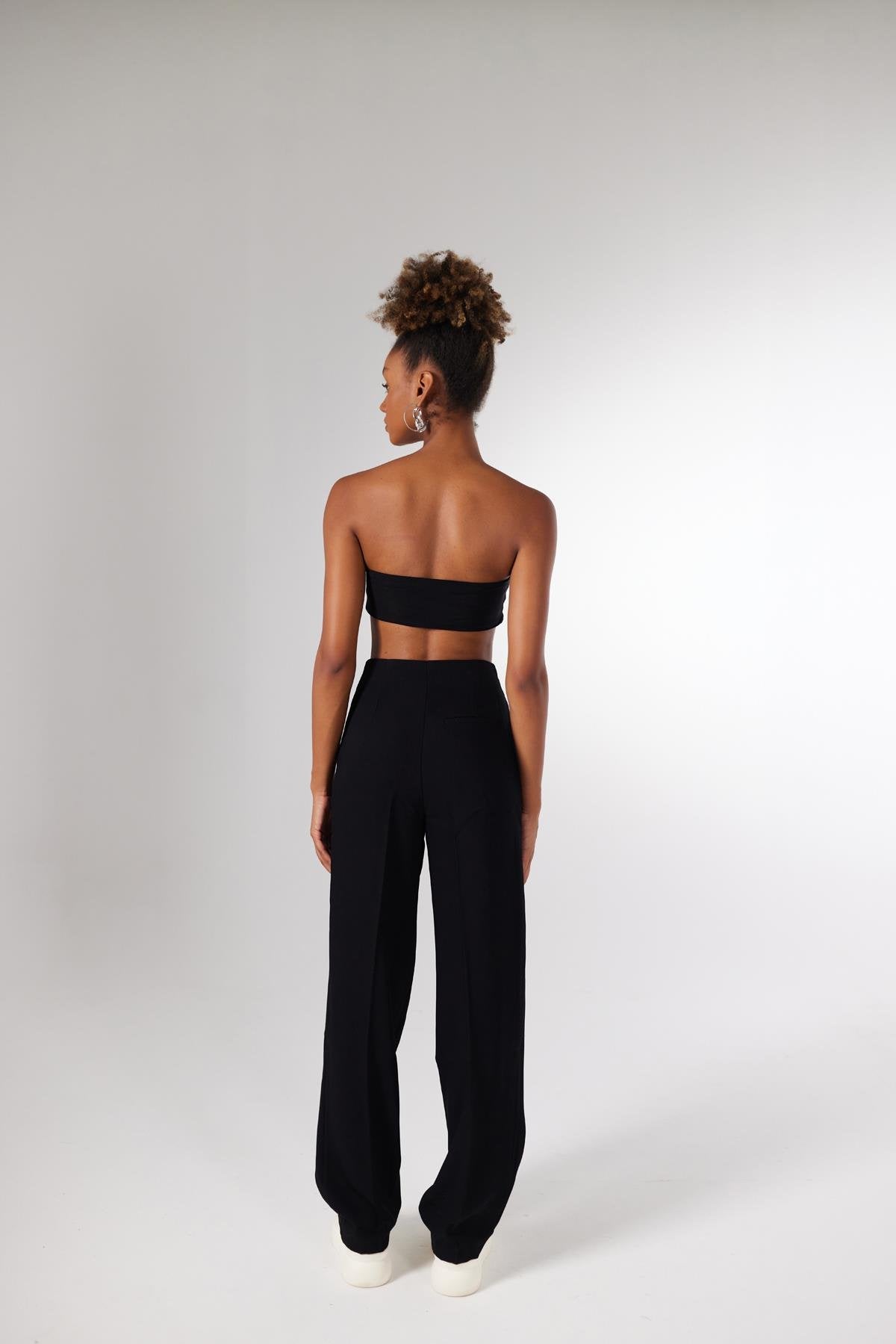 Straight Kesim Kemer Detaylı Kumaş Wesley Pantolon Siyah