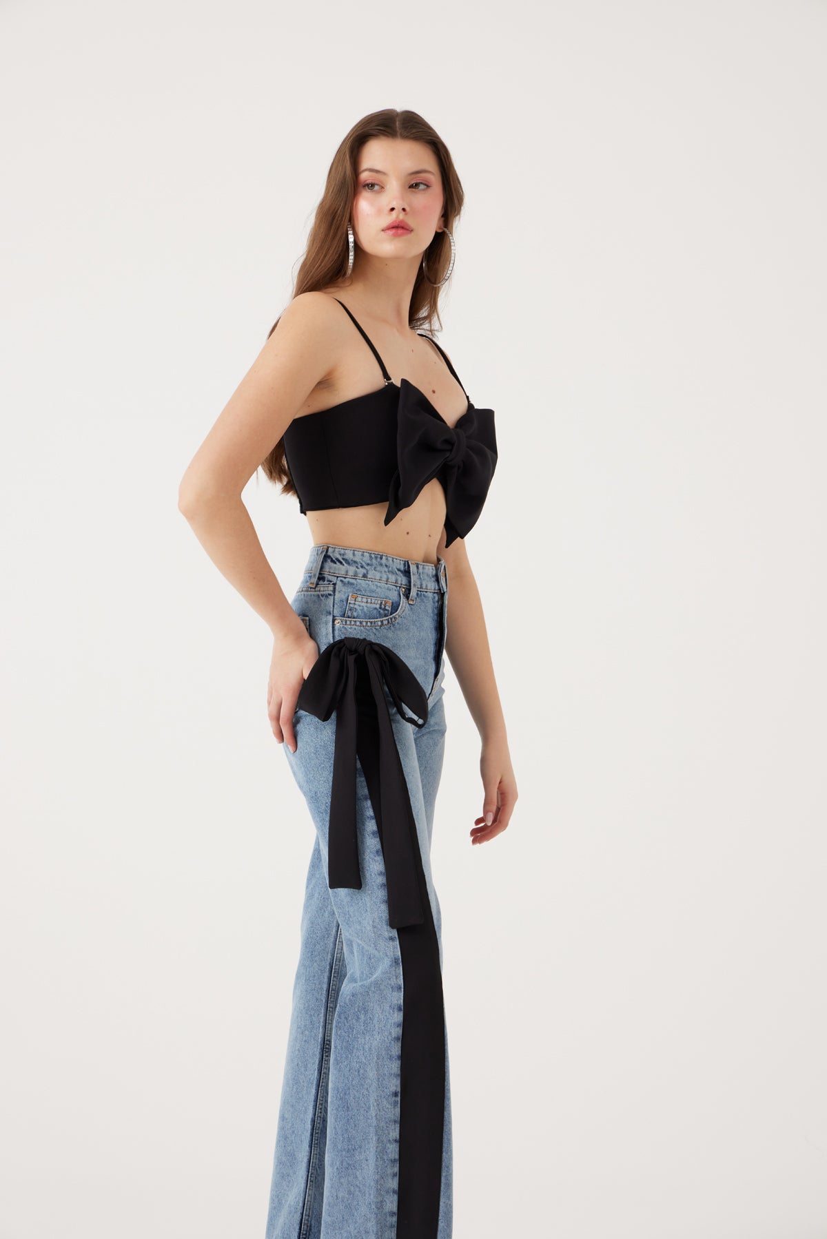 Yüksek Bel Kurdele Detaylı Wide Leg Kyla Jean Pantolon Siyah