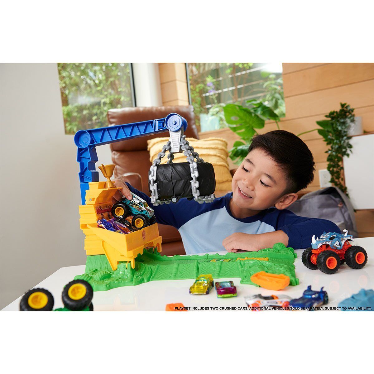 Htp18 Hot Wheels Monster Trucks Arenada Rhinomite Mücadelesi