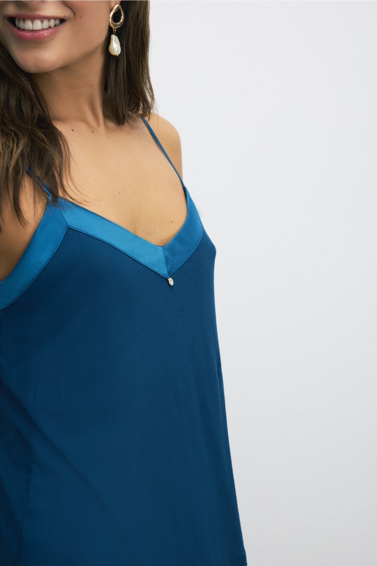 House Of Silk-Aria Extra Yumuşak Viskon Pijama Takımı Lacivert-Pijama Takımı-2-Milagron.com