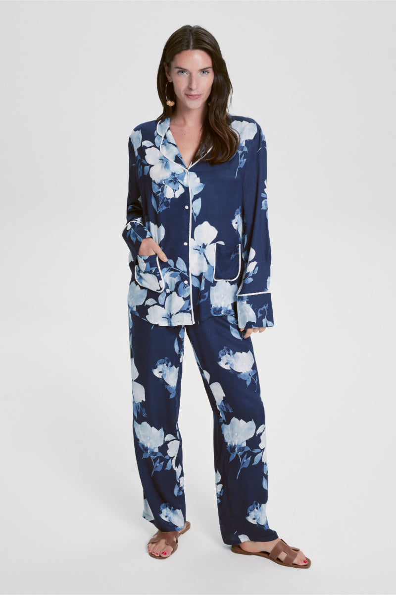 House Of Silk-Lavinia Çiçek Desenli Viskon Pijama Takımı Lacivert-Pijama Takımı-2-Milagron.com