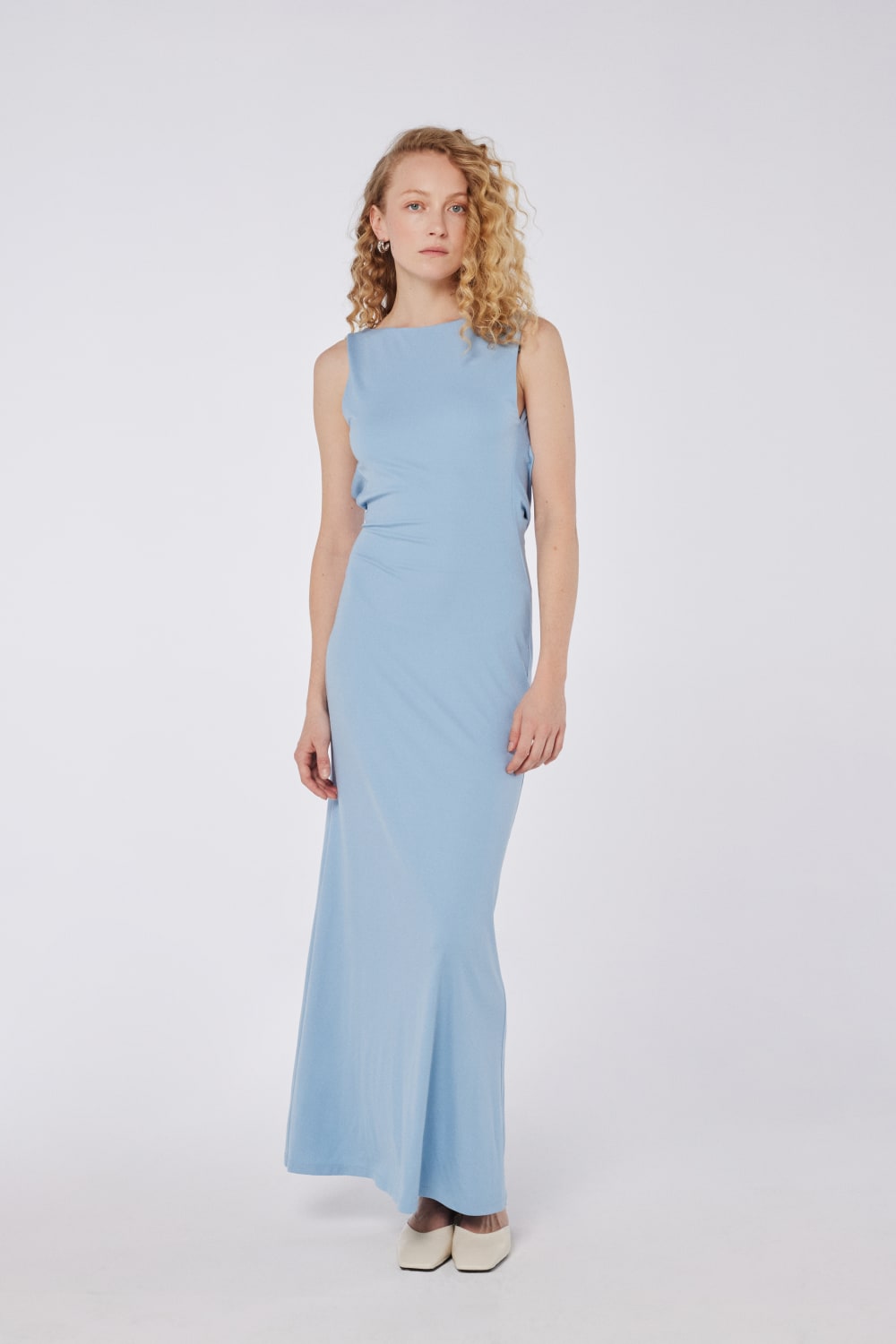 House of IKA-Bağcık Detaylı Sırtı Açık Maxi Elbise-Elbise-1-Milagron.com