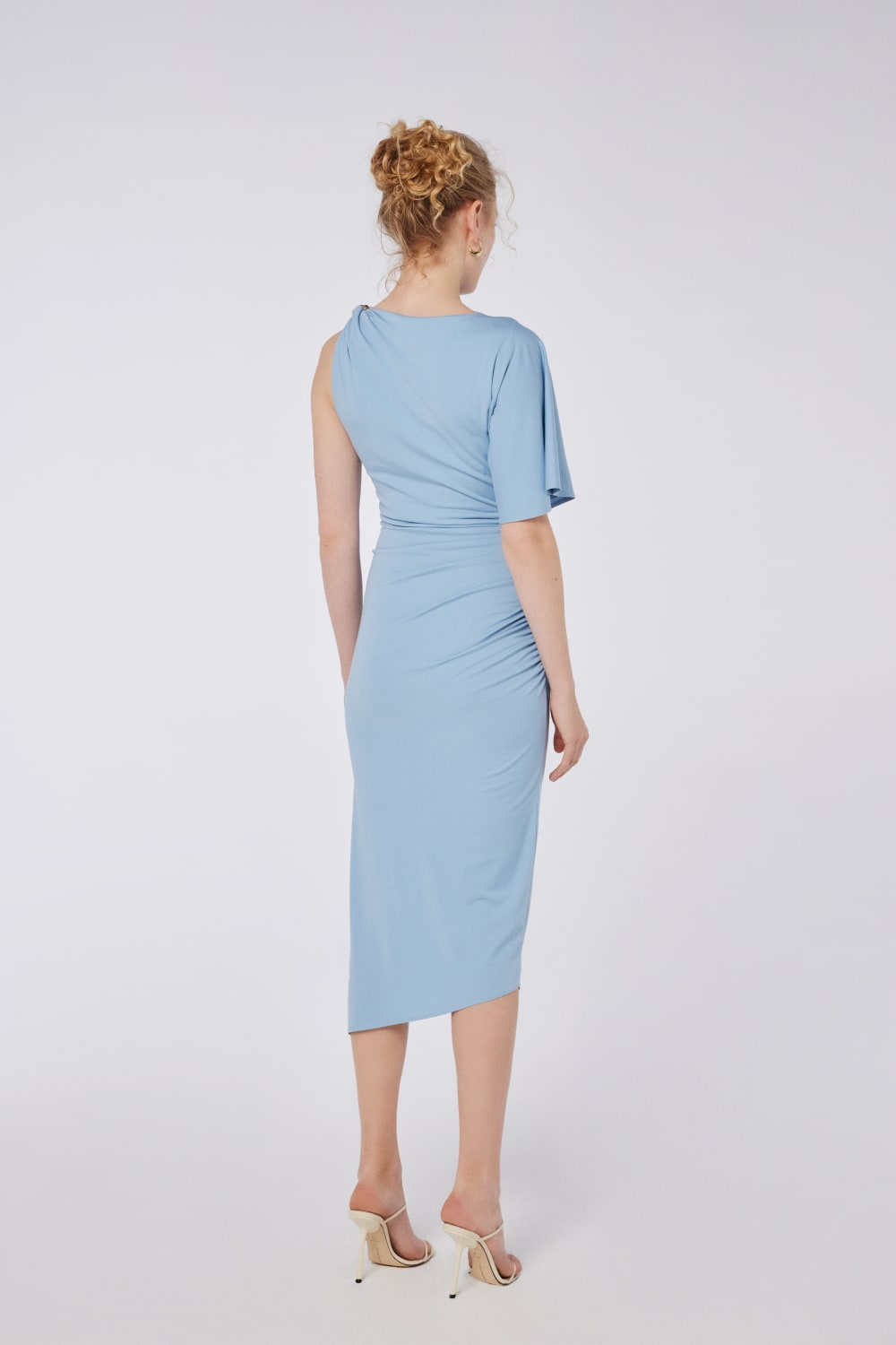 House of IKA-Drapeli Tek Omuz Tokalı Elbise-Elbise-3-Milagron.com