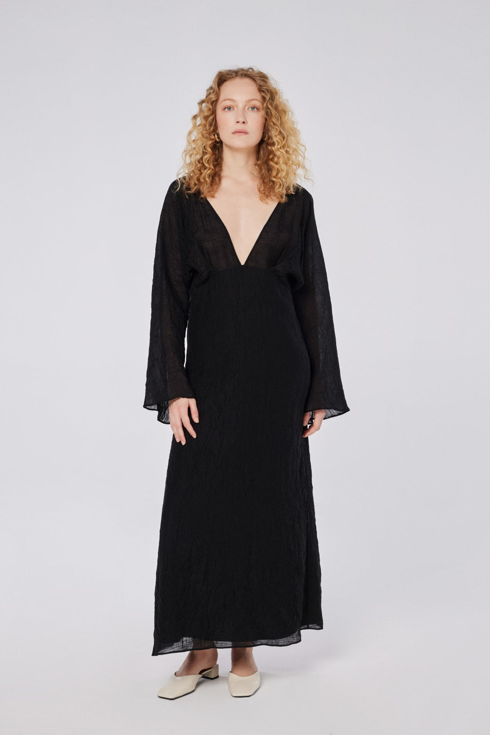 House of IKA-Kimono Kollu Crinkle Maxi Elbise-Elbise-1-Milagron.com