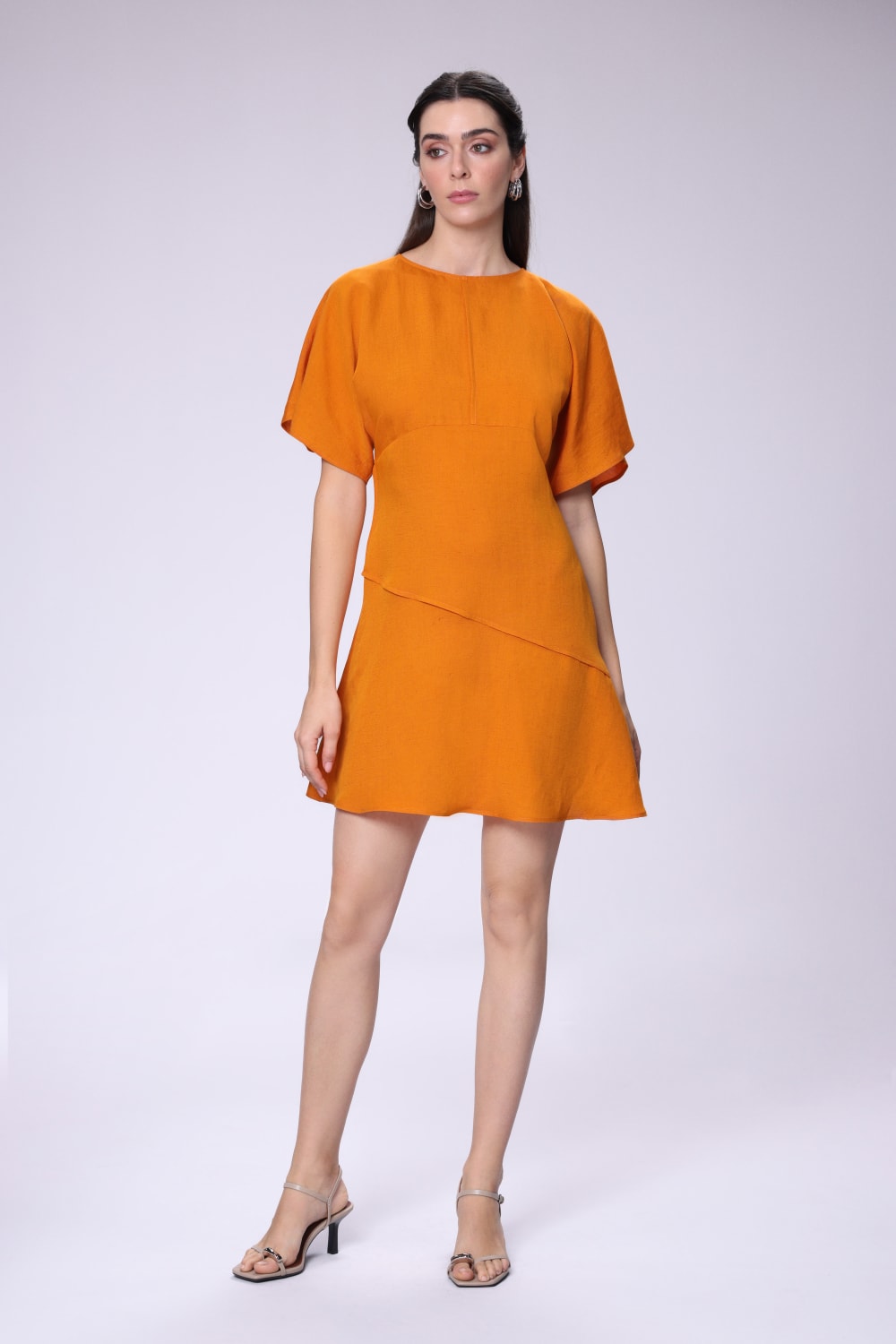 House of IKA-Yarasa Kol Keten Elbise-Elbise-1-Milagron.com