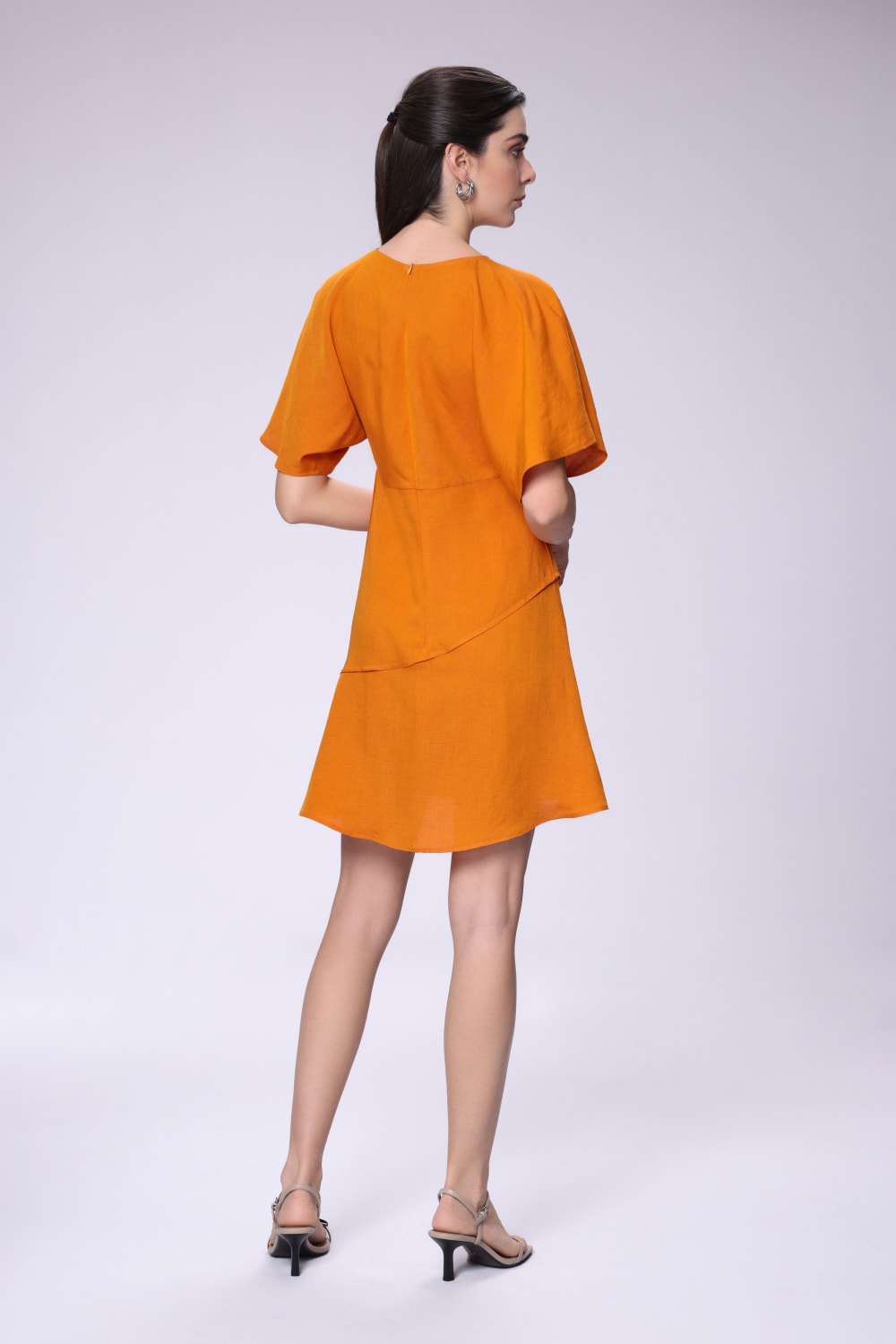 House of IKA-Yarasa Kol Keten Elbise-Elbise-3-Milagron.com