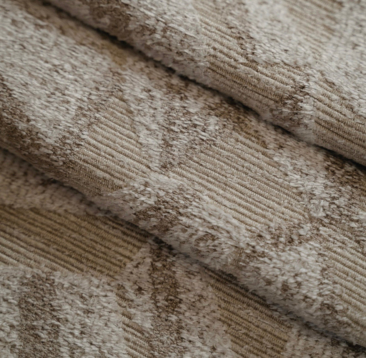 Aura Puf No.04
