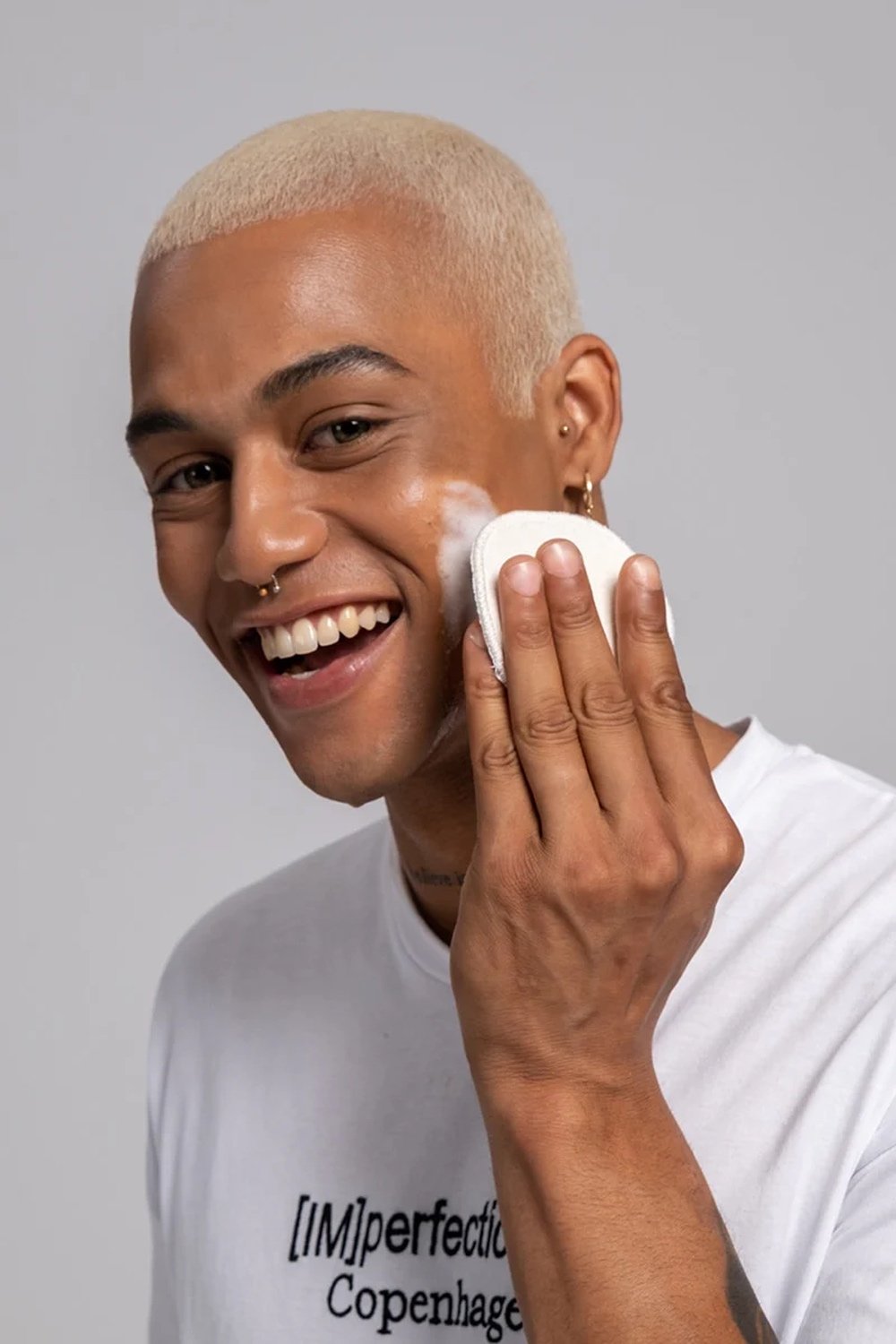 IMperfectionists-Tekrar Kullanılabilir Yüz Temizleme Ve Peeling Pamuğu-Mum-1-Milagron.com