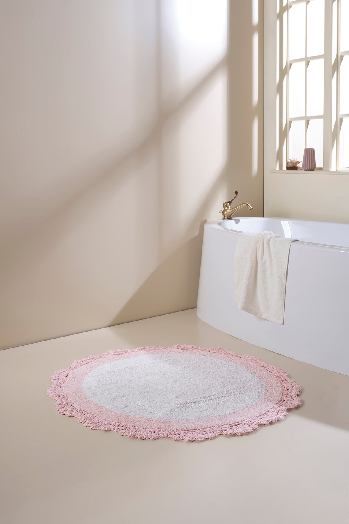 İRYA-Doreen Yuvarlak Banyo Paspası %100 Pamuk 90X90 Pembe-Paspas-3-Milagron.com