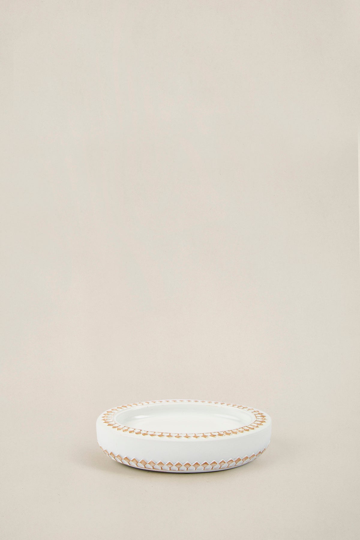 Irya-Ella Katı Sabunluk Beyaz 11x15x5-Katı Sabunluk-1-Milagron.com